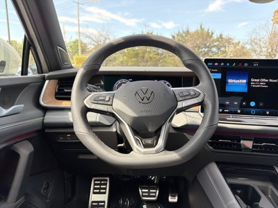 2026 Volkswagen Tiguan 2.0T SEL R-Line Turbo