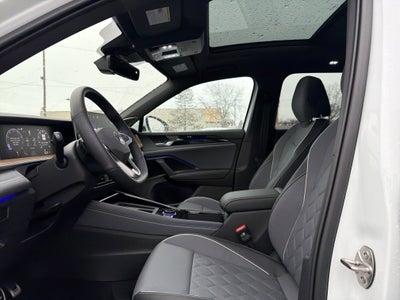 2026 Volkswagen Tiguan 2.0T SEL