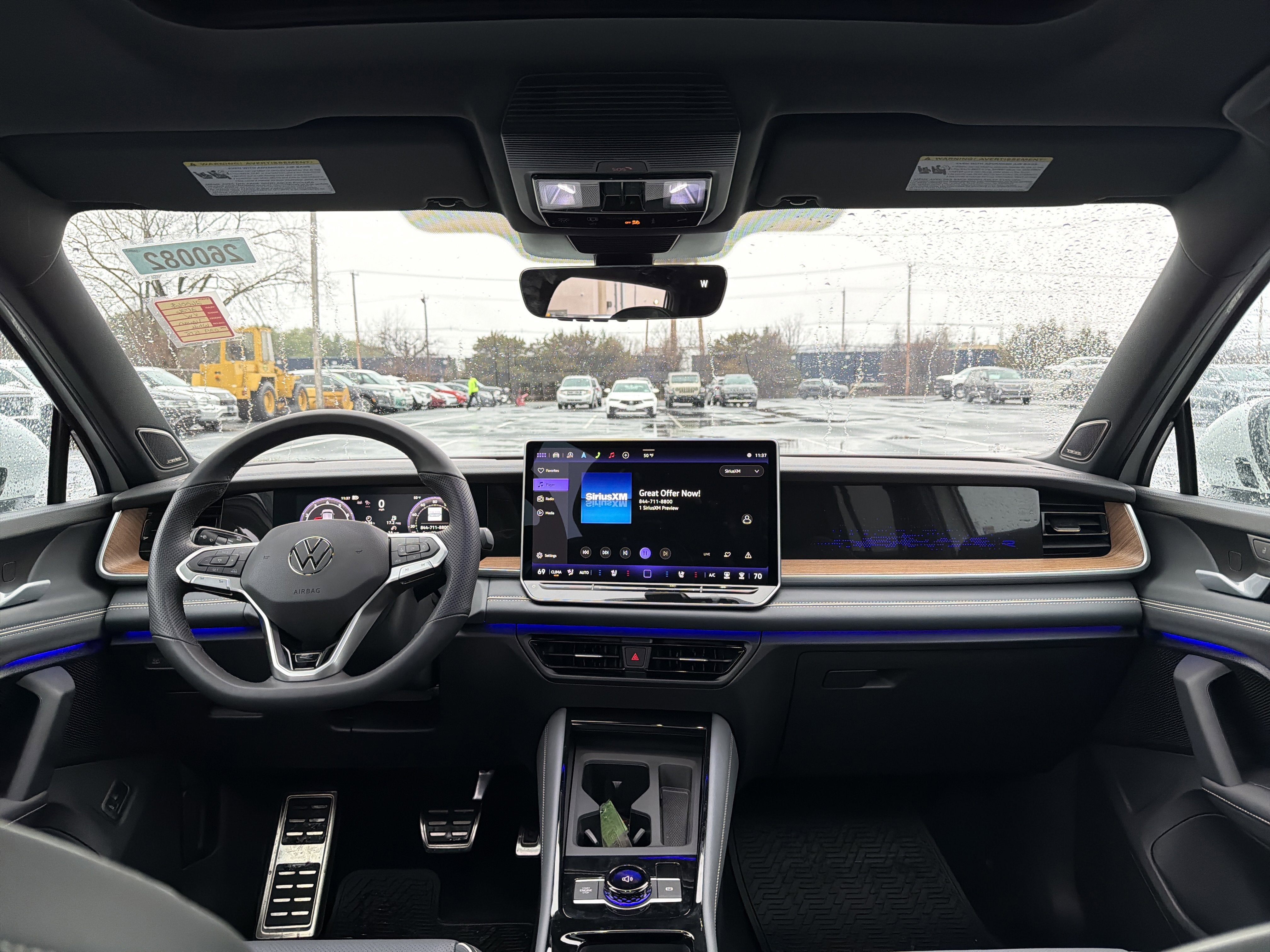 2026 Volkswagen Tiguan 2.0T SEL