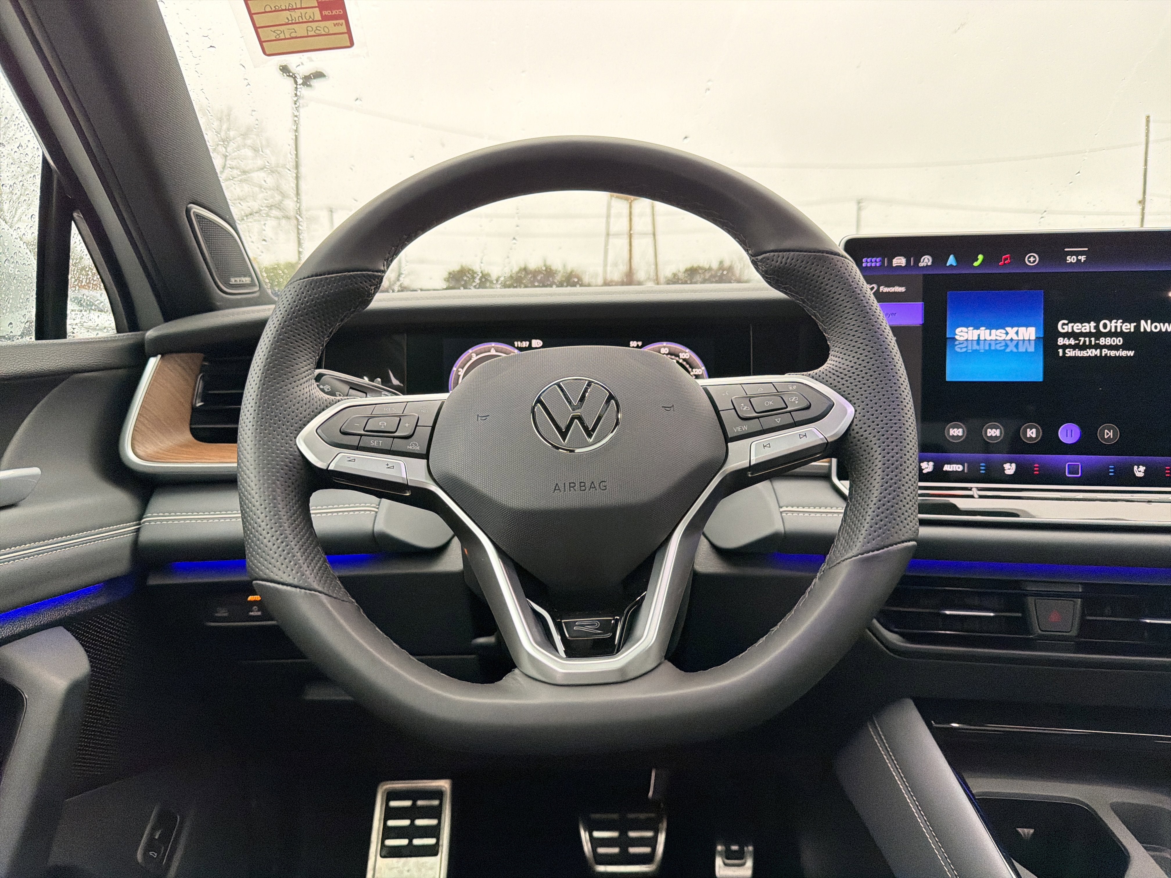 2026 Volkswagen Tiguan 2.0T SEL