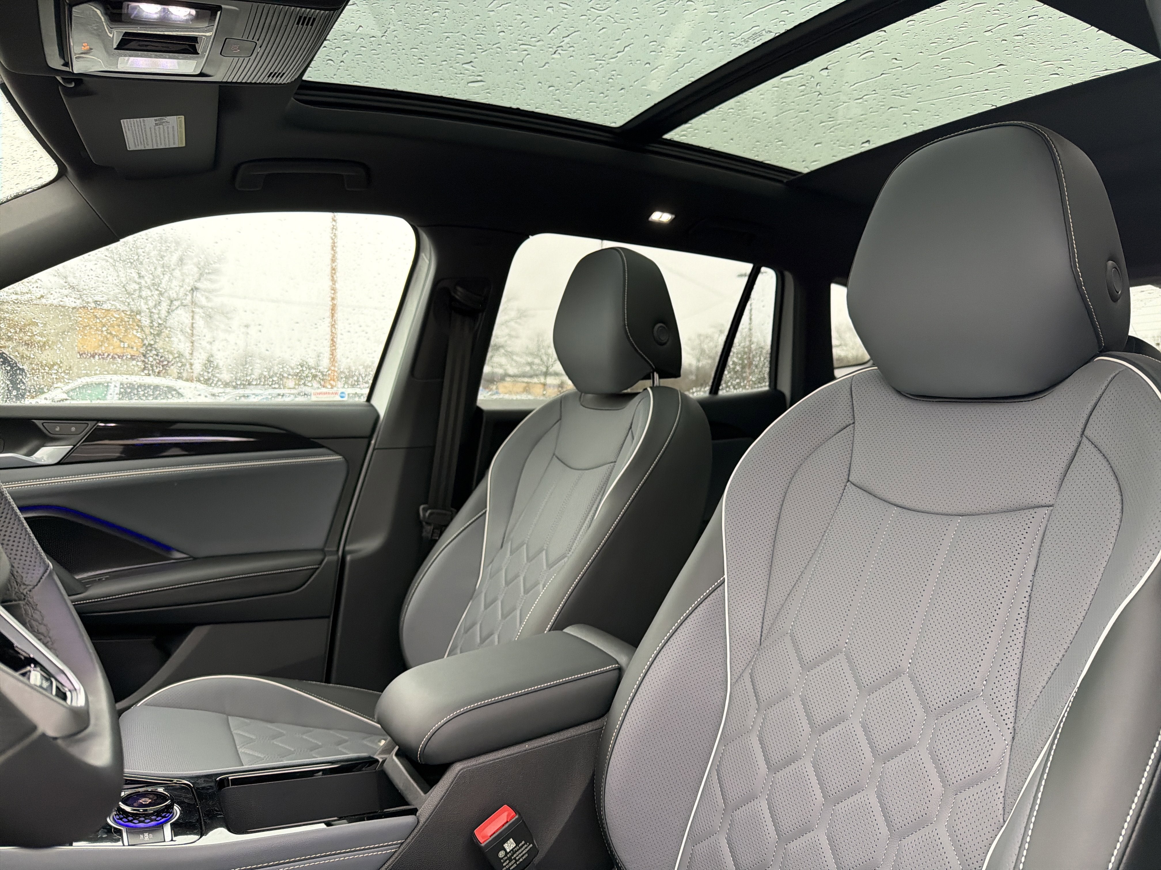 2026 Volkswagen Tiguan 2.0T SEL