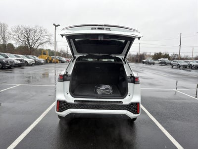 2026 Volkswagen Tiguan 2.0T SEL