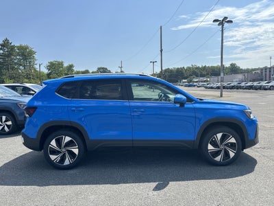 2025 Volkswagen Taos 1.5T SE