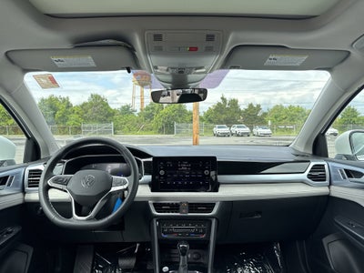 2025 Volkswagen Taos 1.5T SE