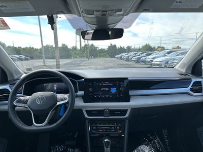 2025 Volkswagen Taos 1.5T SE