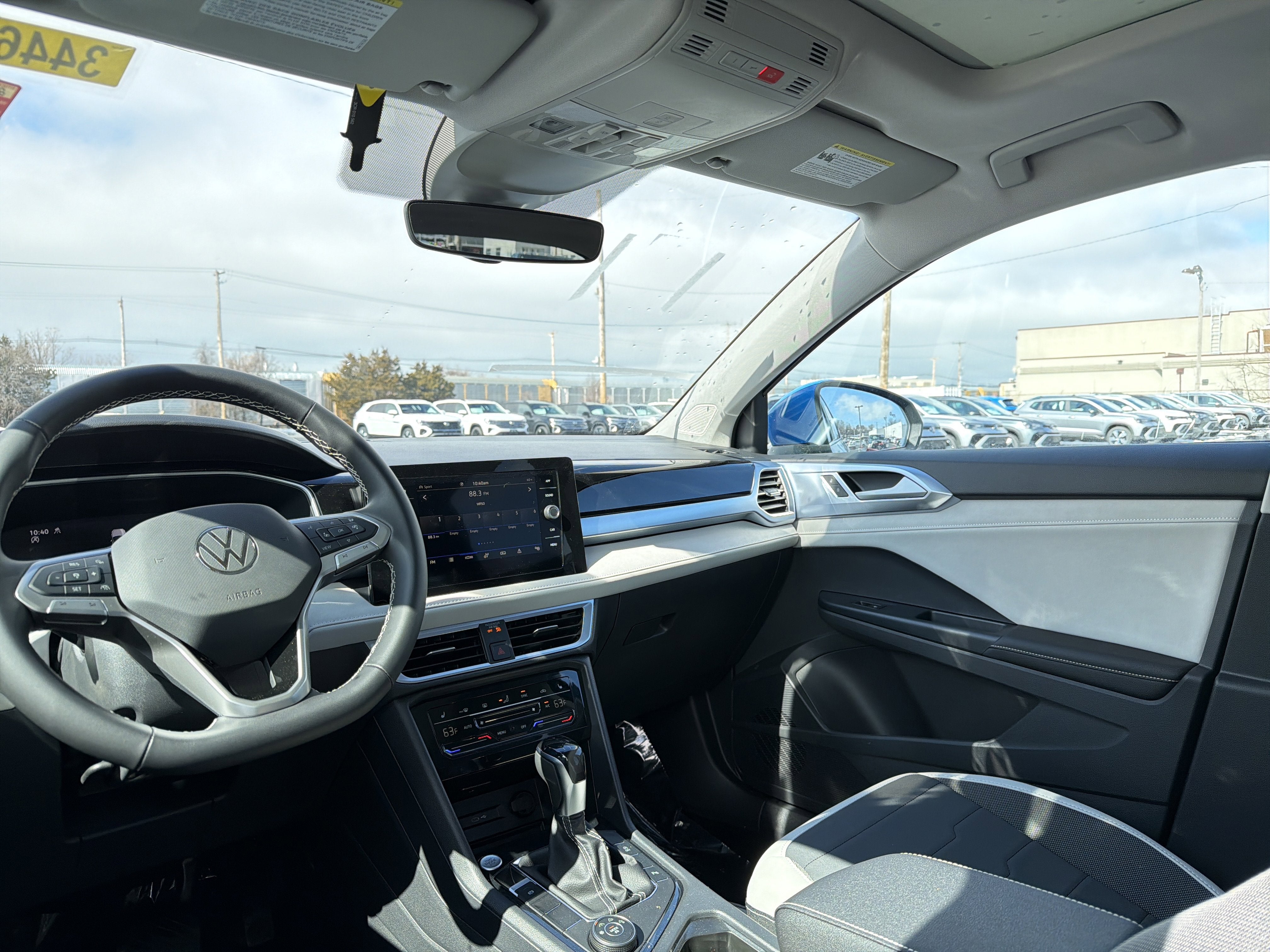 2026 Volkswagen Taos 1.5T SE