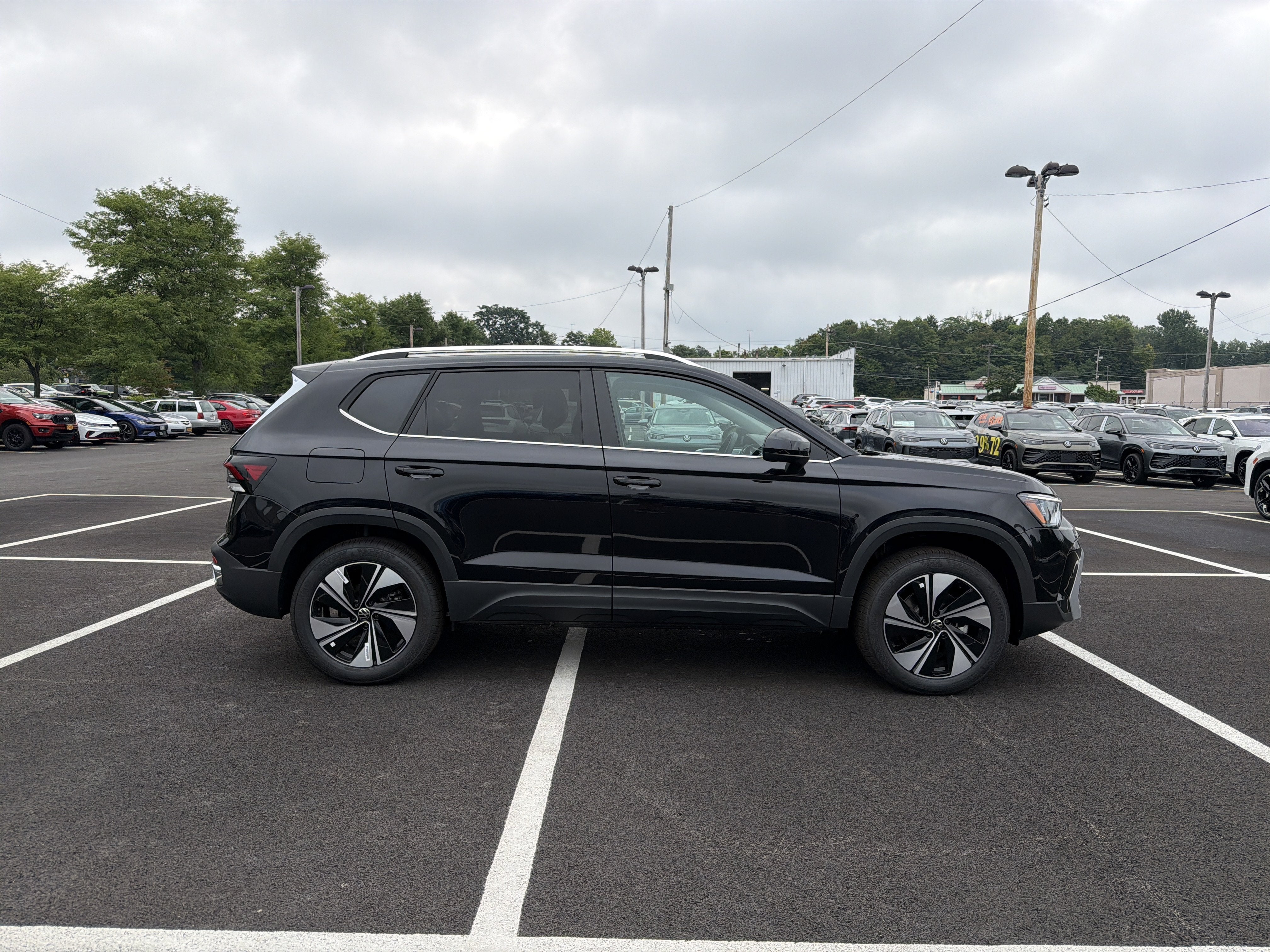 2026 Volkswagen Taos 1.5T SE
