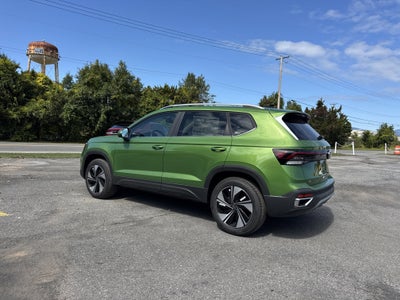 2025 Volkswagen Taos 1.5T SE