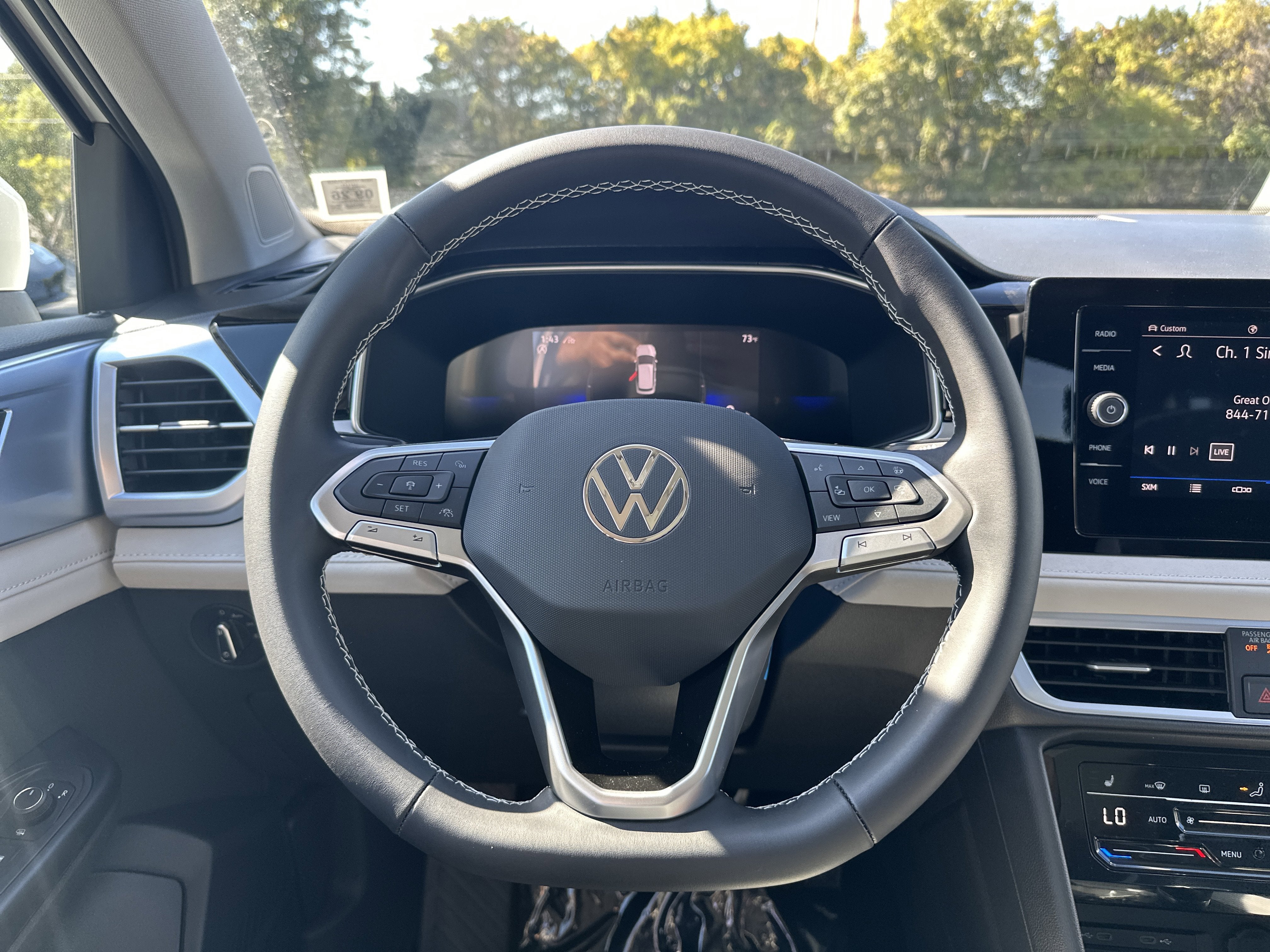 2025 Volkswagen Taos 1.5T SE