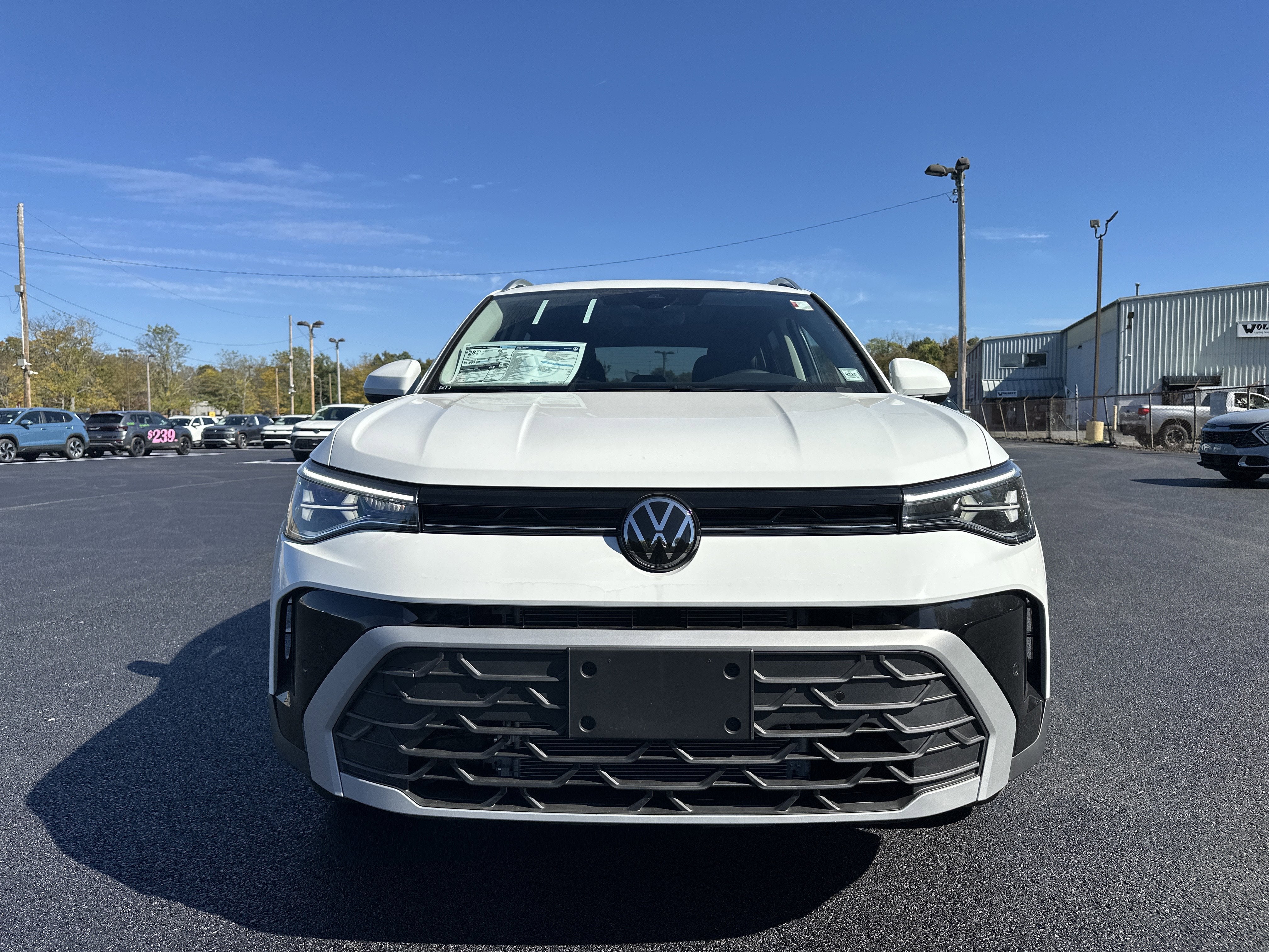 2025 Volkswagen Taos 1.5T SE