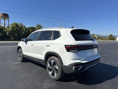 2025 Volkswagen Taos 1.5T SE