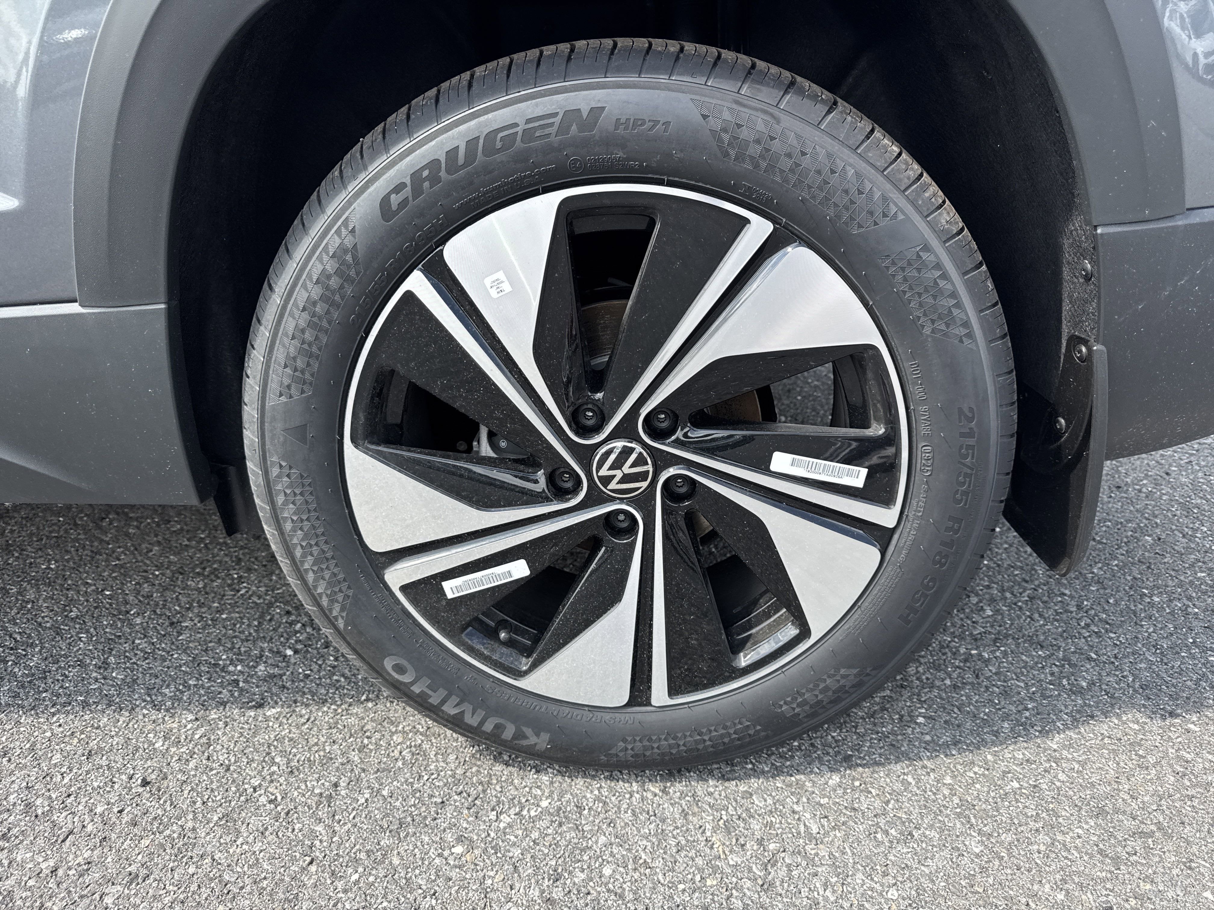 2025 Volkswagen Taos 1.5T SE