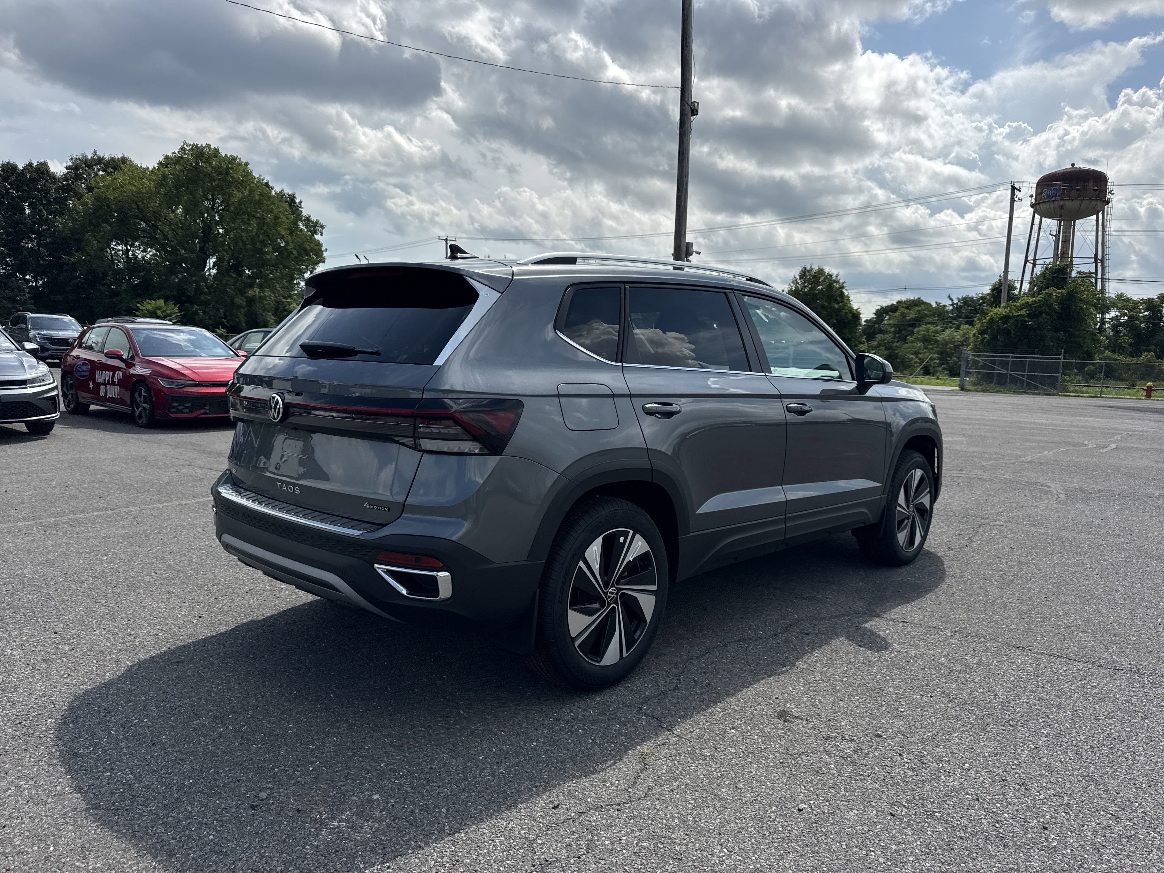 2025 Volkswagen Taos 1.5T SE