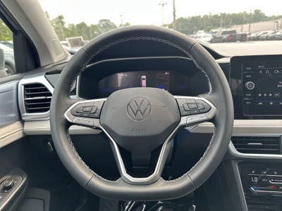 2025 Volkswagen Taos 1.5T SE