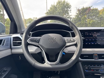 2025 Volkswagen Taos 1.5T SE