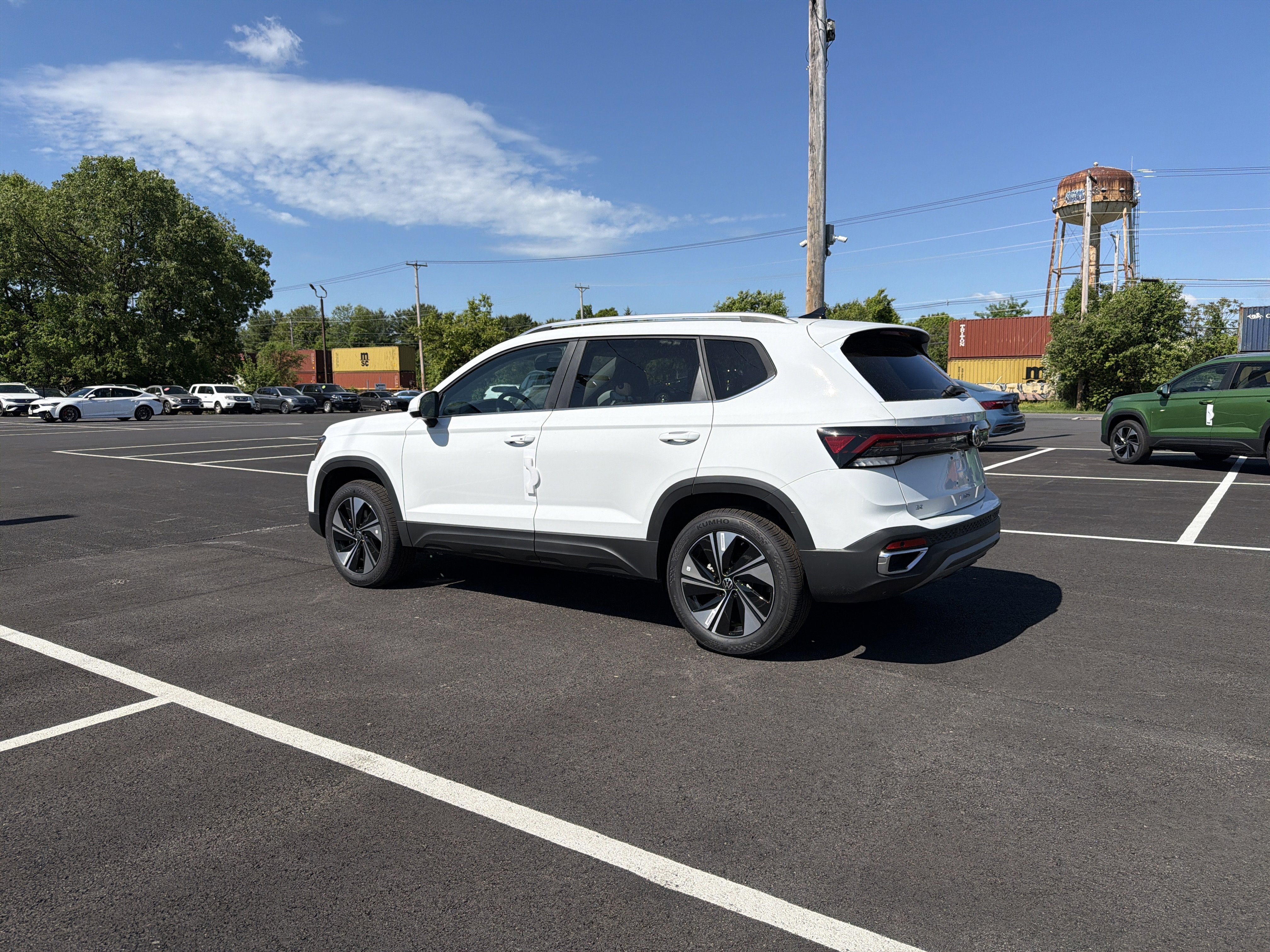 2026 Volkswagen Taos 1.5T SE