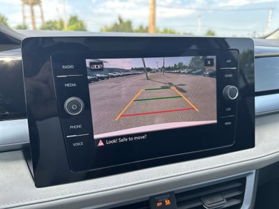 2025 Volkswagen Taos 1.5T SE