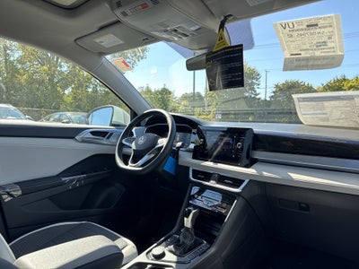 2025 Volkswagen Taos 1.5T SE