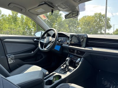 2025 Volkswagen Jetta 1.5T SE