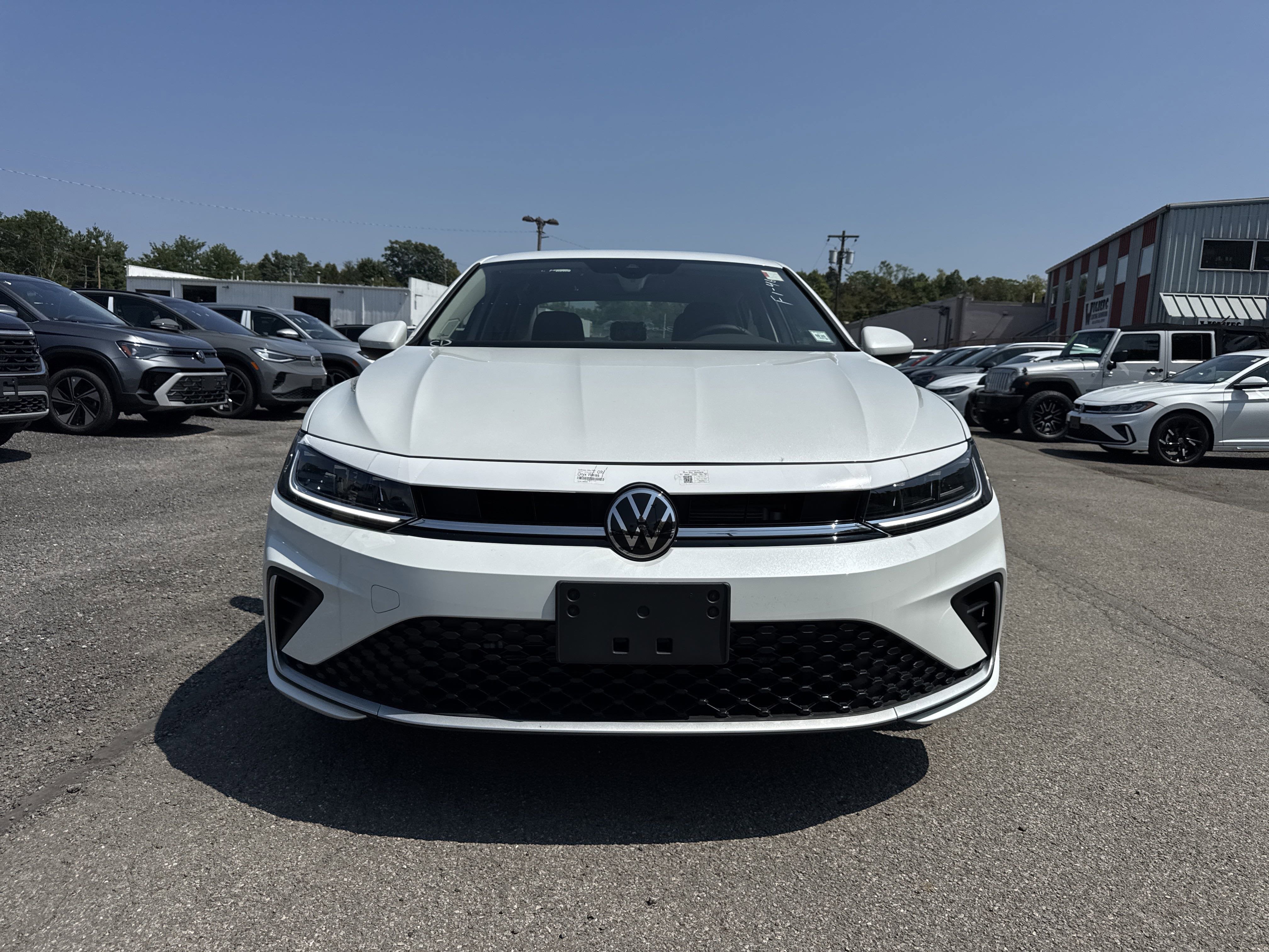 2025 Volkswagen Jetta 1.5T SE