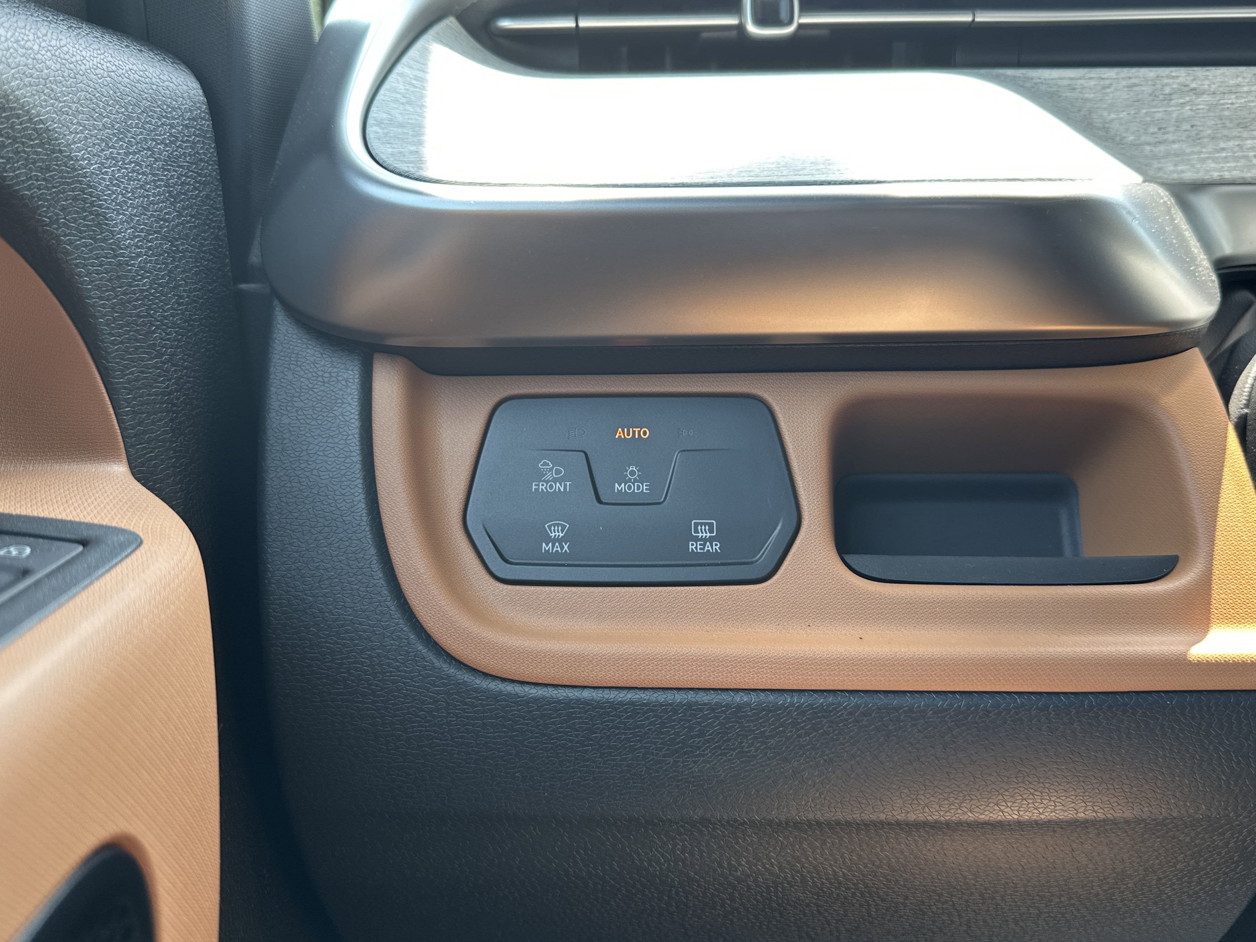 2025 Volkswagen ID. Buzz Pro S