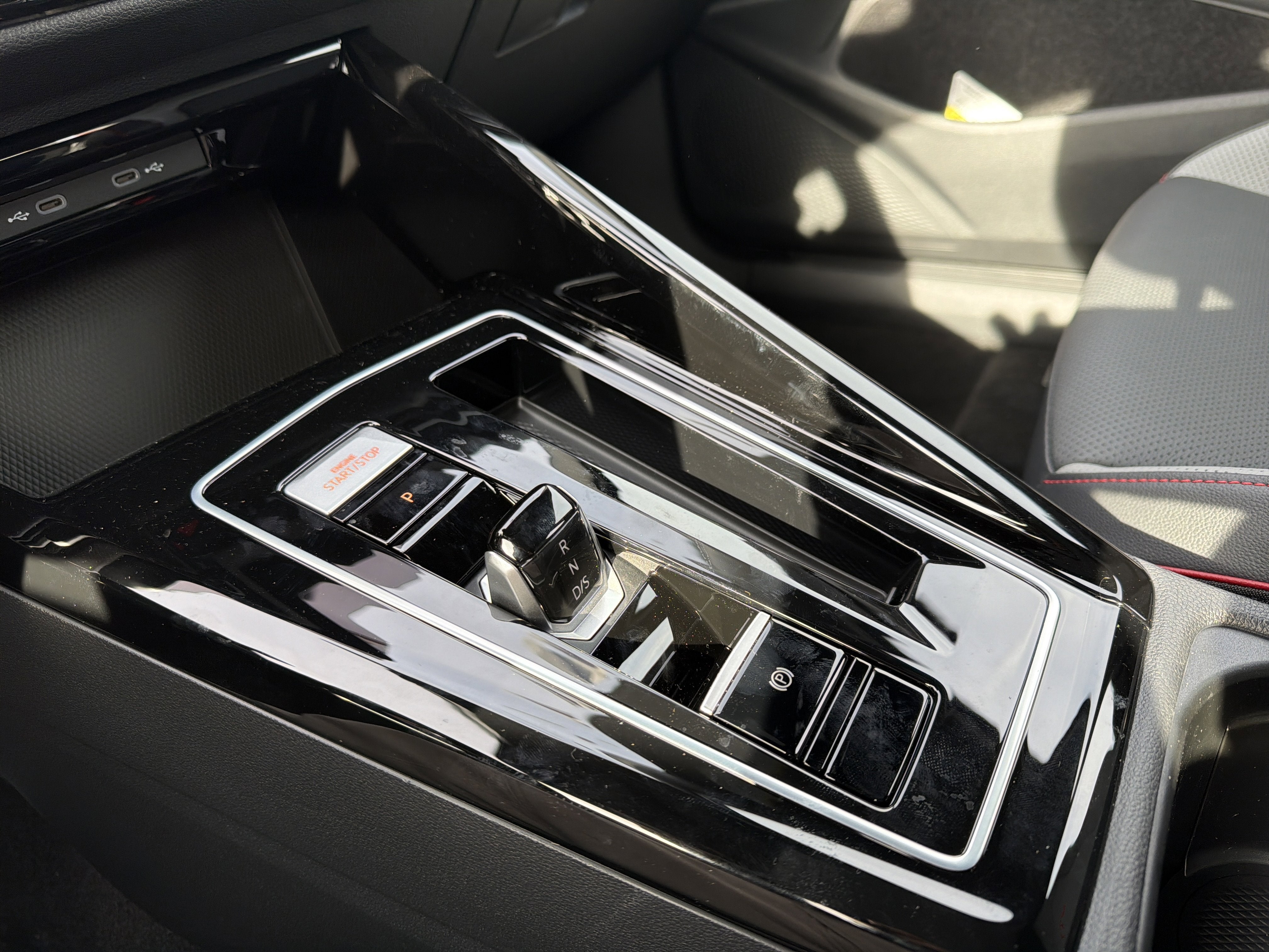 2026 Volkswagen Golf GTI 2.0T SE