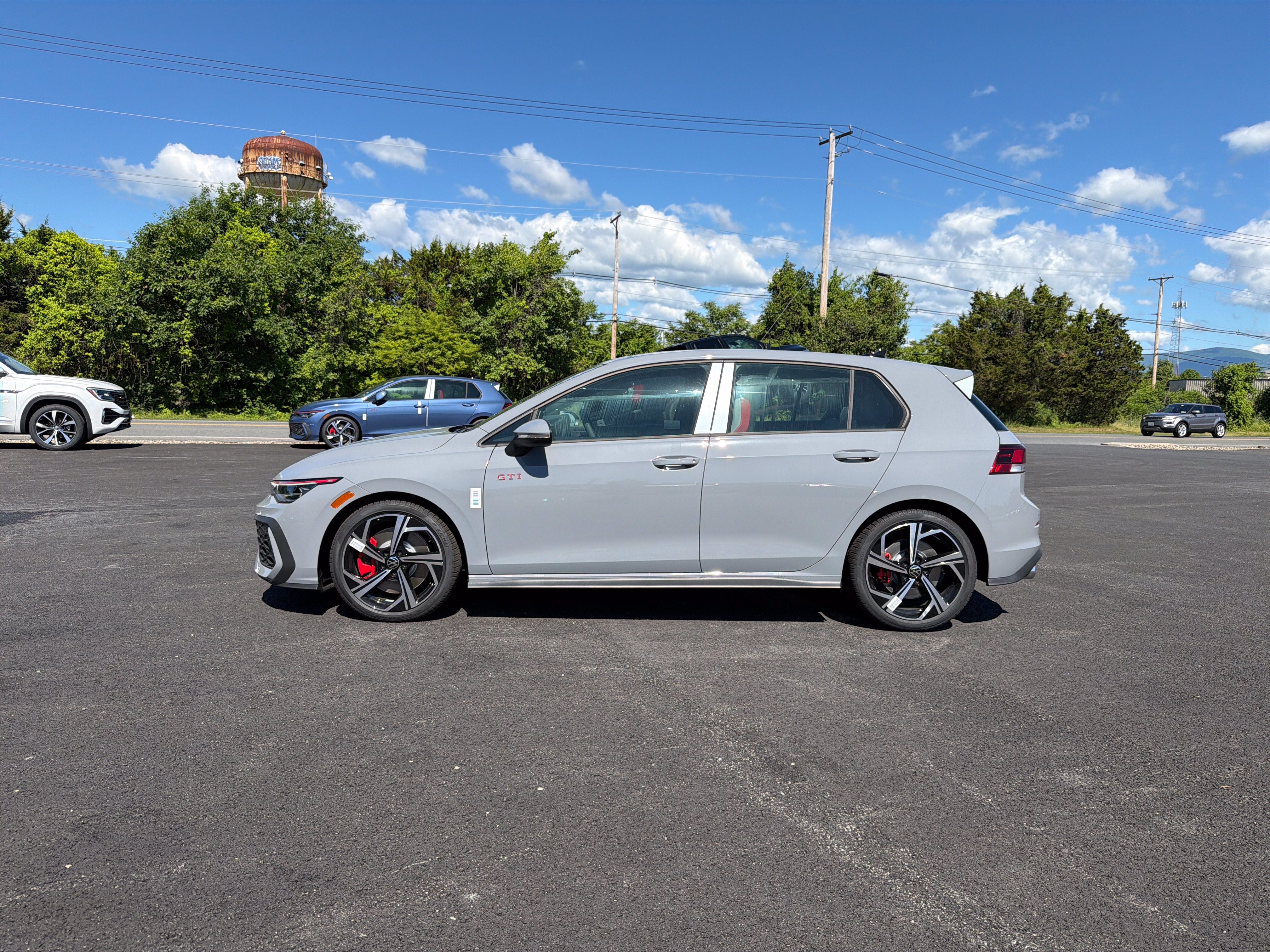 2026 Volkswagen Golf GTI 2.0T SE