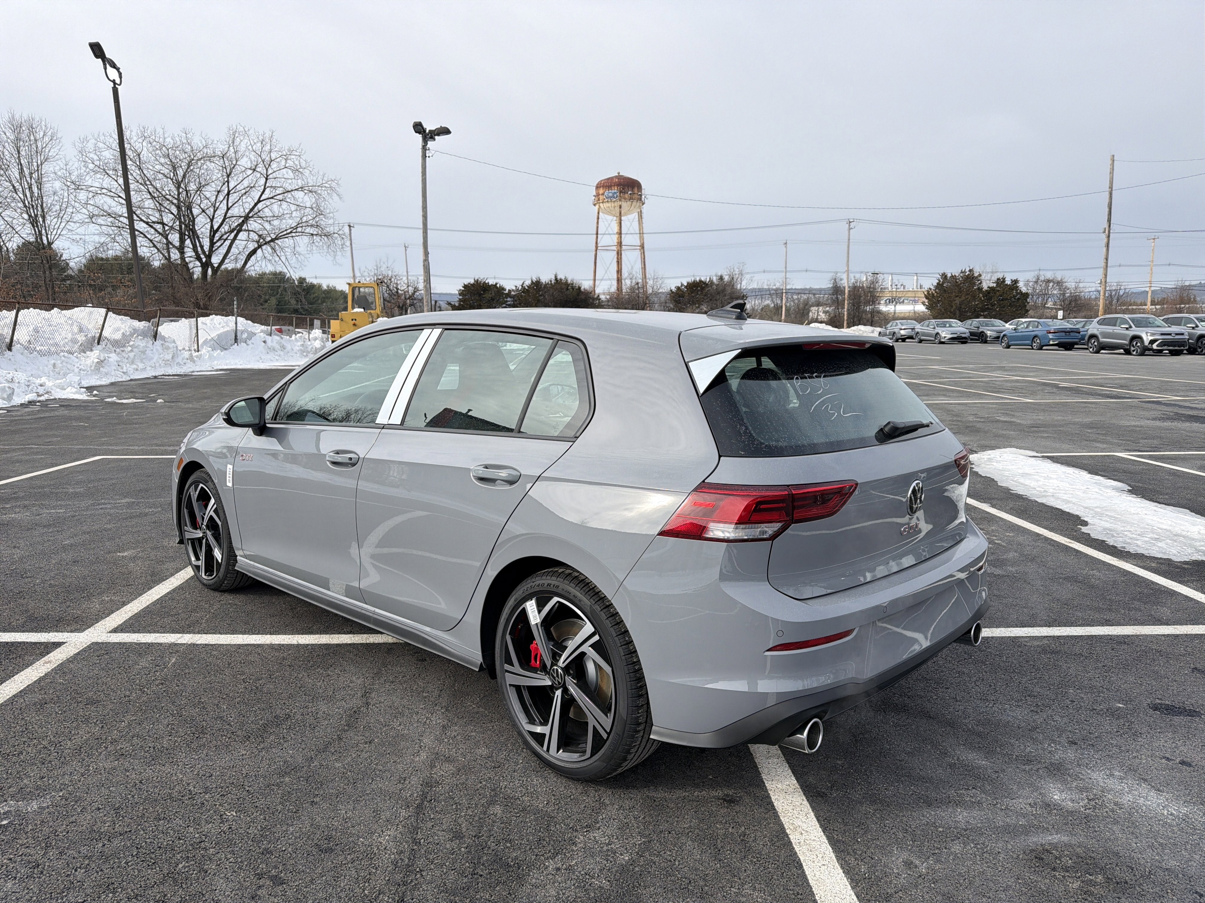 2026 Volkswagen Golf GTI 2.0T SE