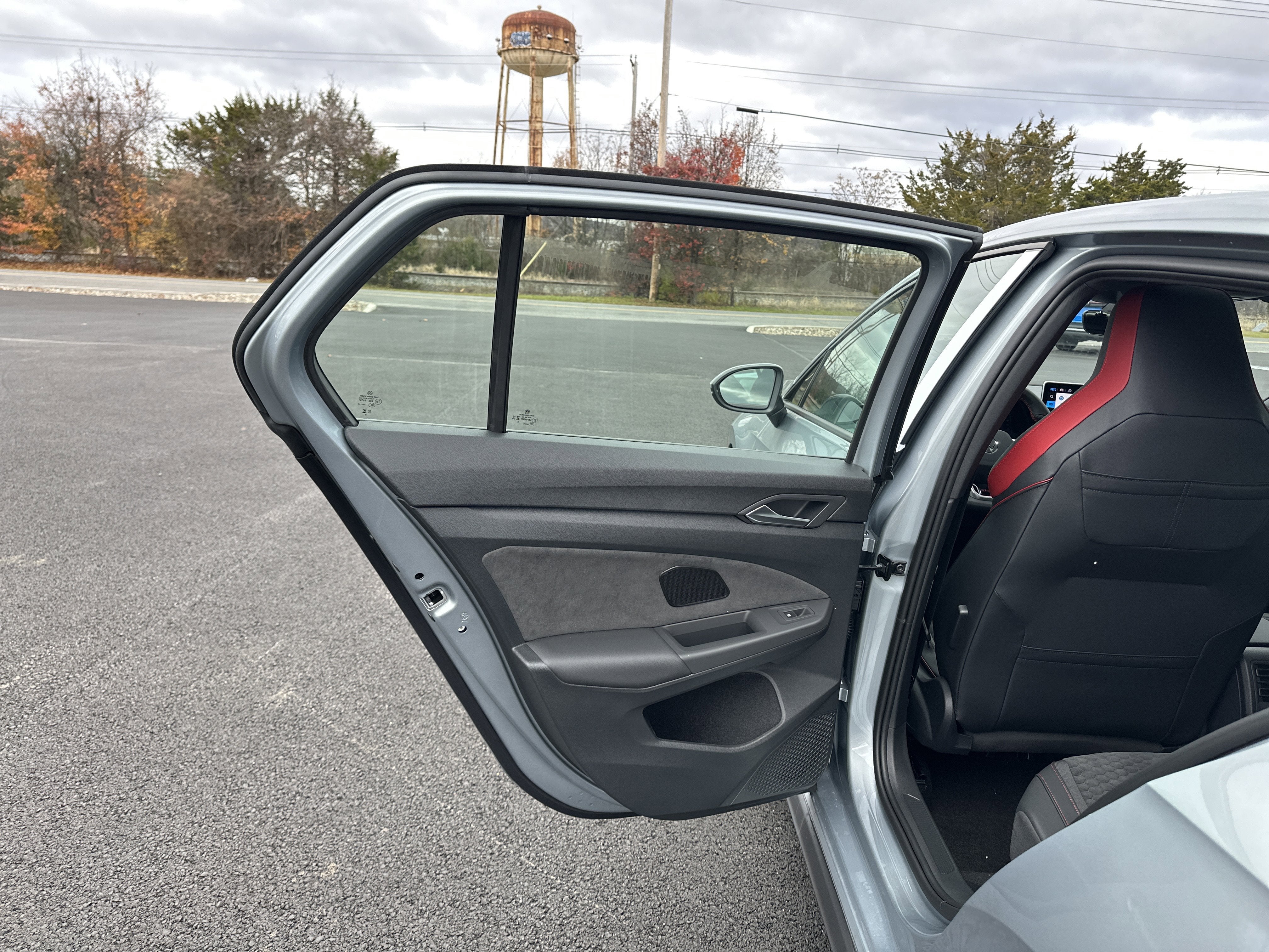 2026 Volkswagen Golf GTI 2.0T SE