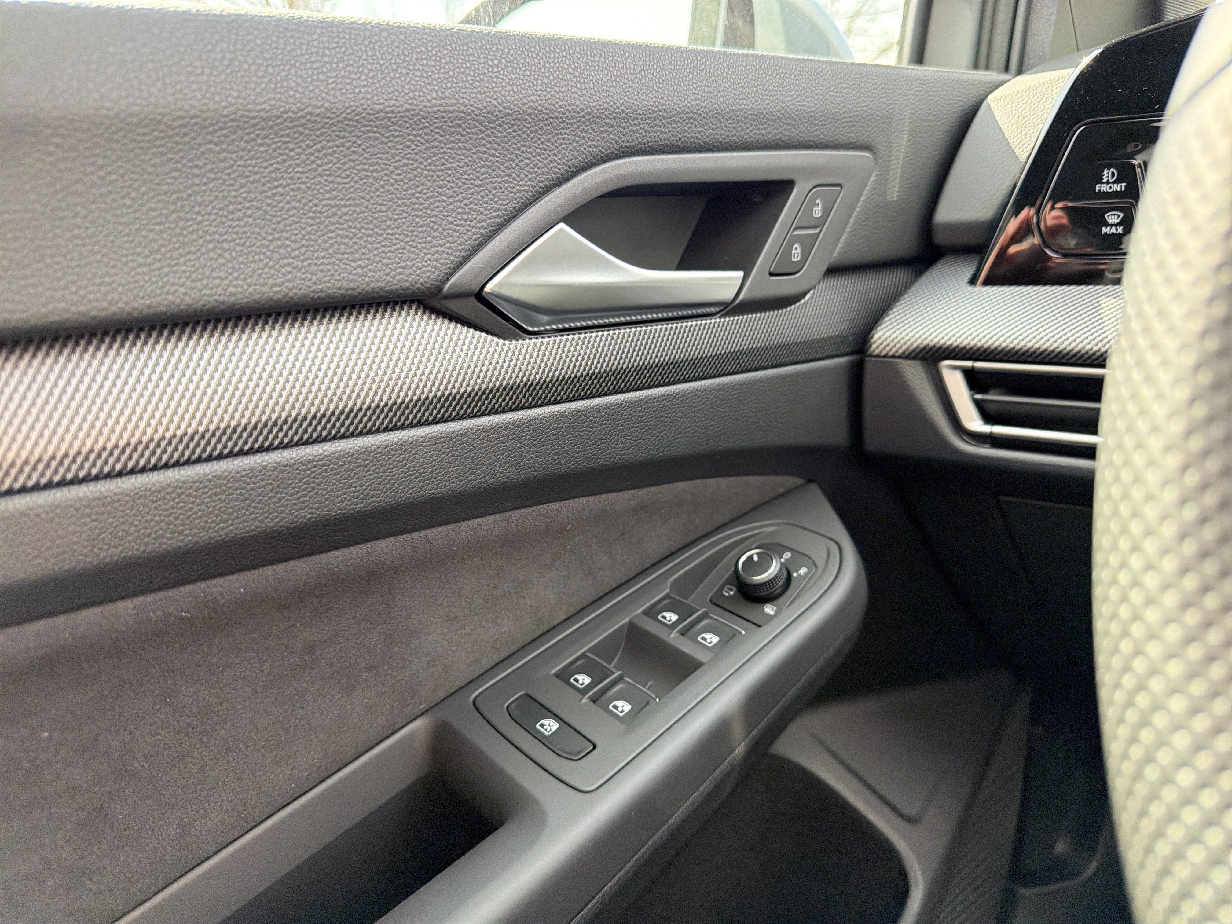 2026 Volkswagen Golf GTI 2.0T SE