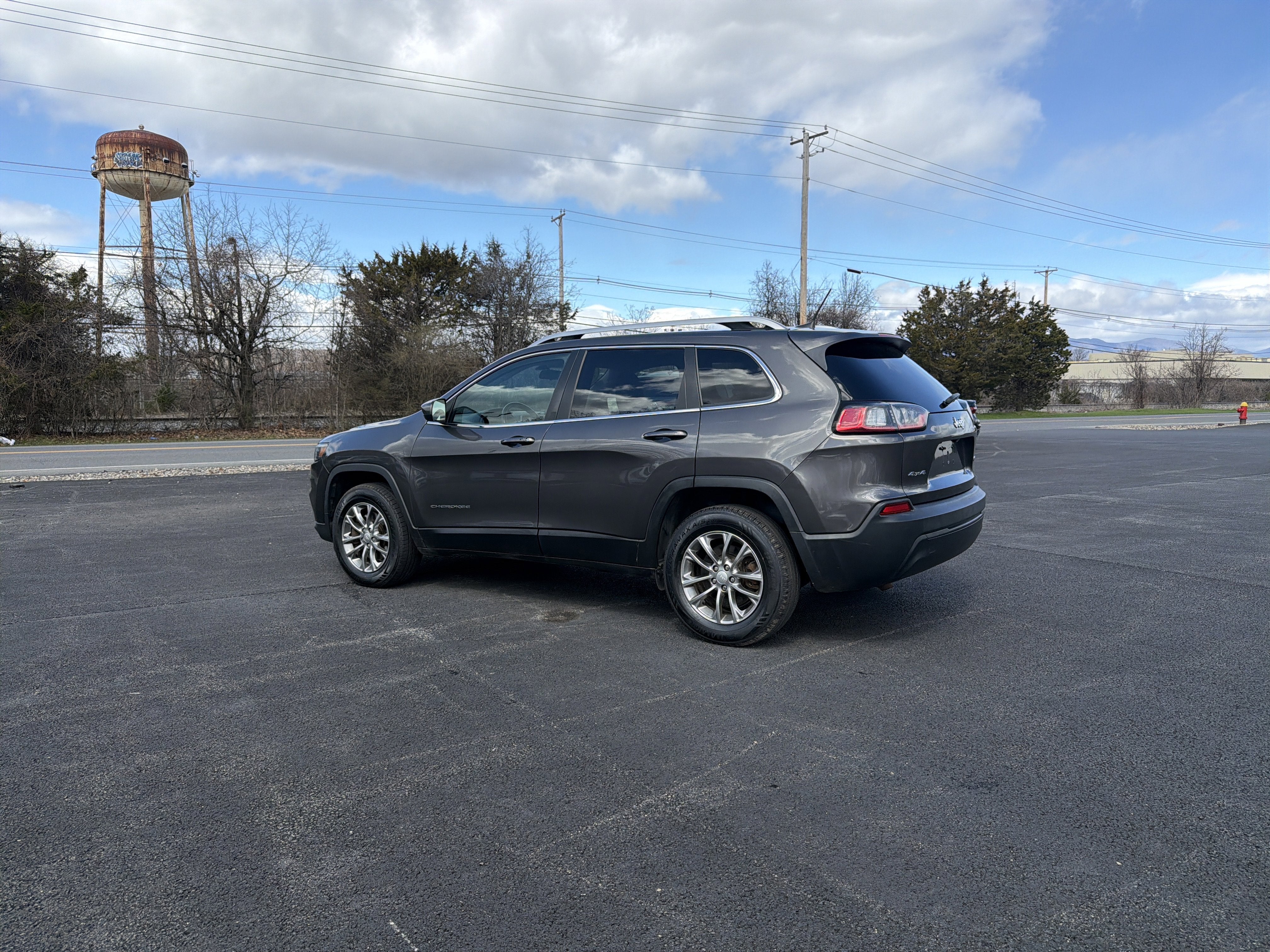 2019 Jeep Cherokee Latitude Plus