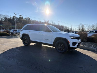 2024 Jeep Grand Cherokee Altitude