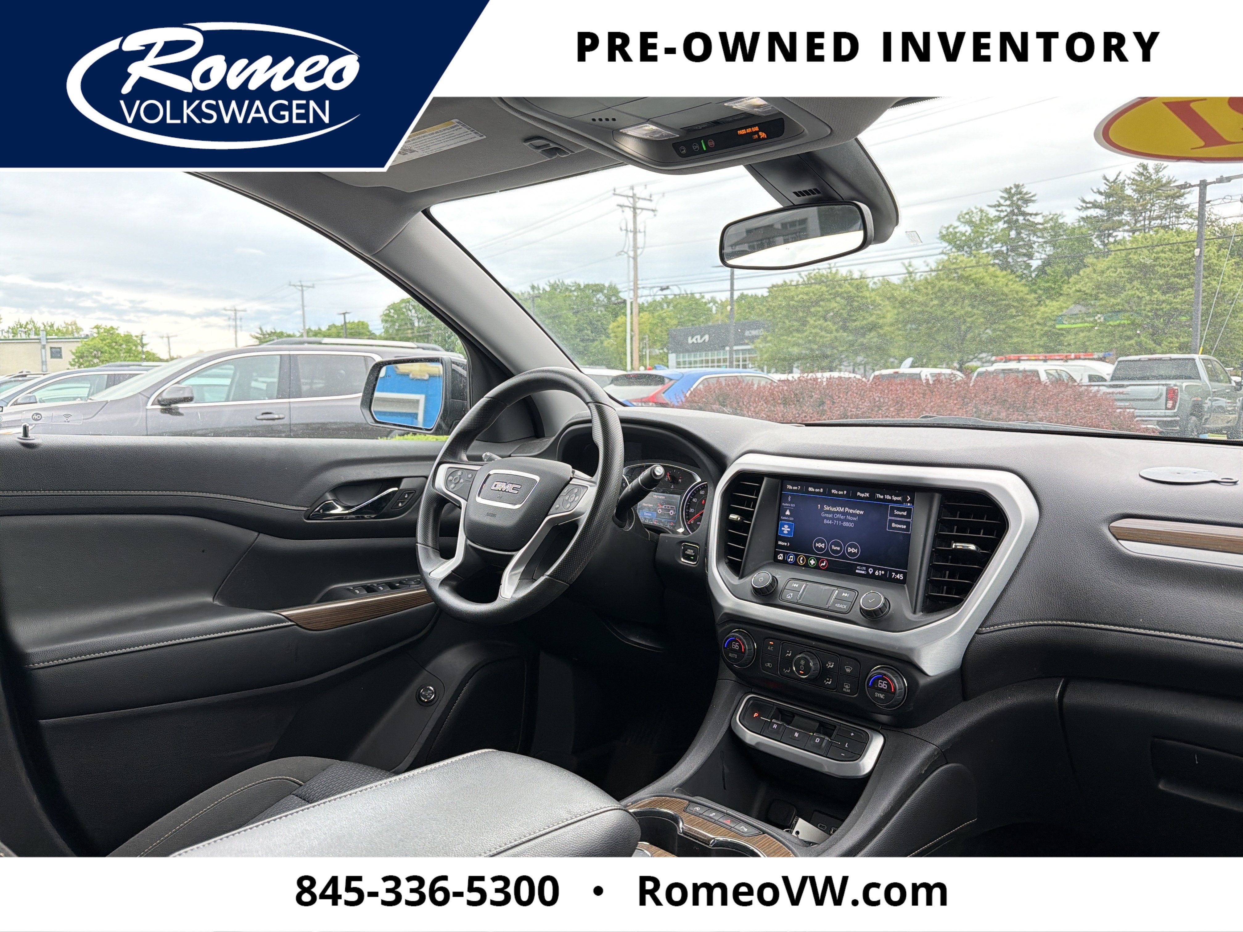 2021 GMC Acadia SLE