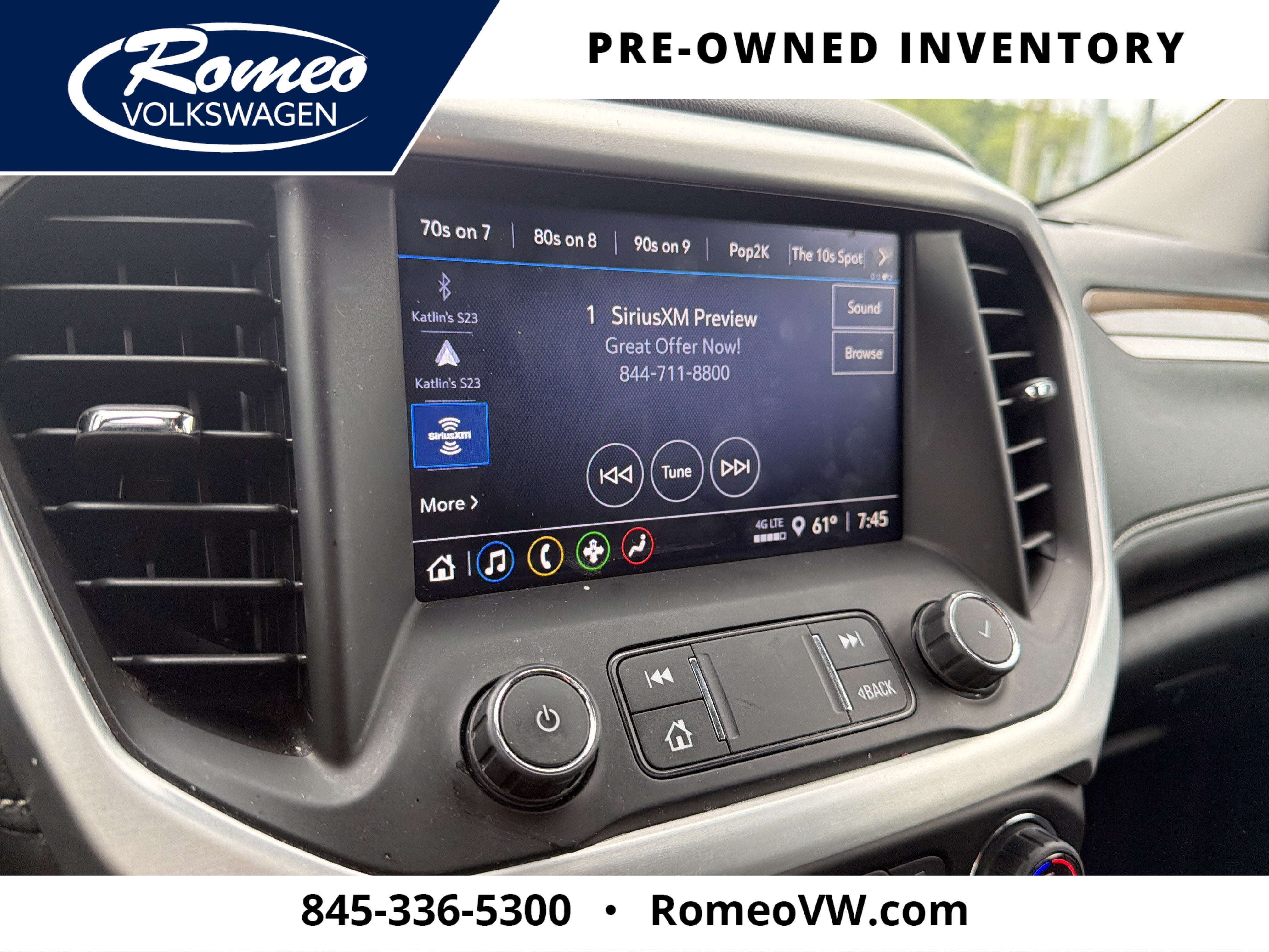 2021 GMC Acadia SLE