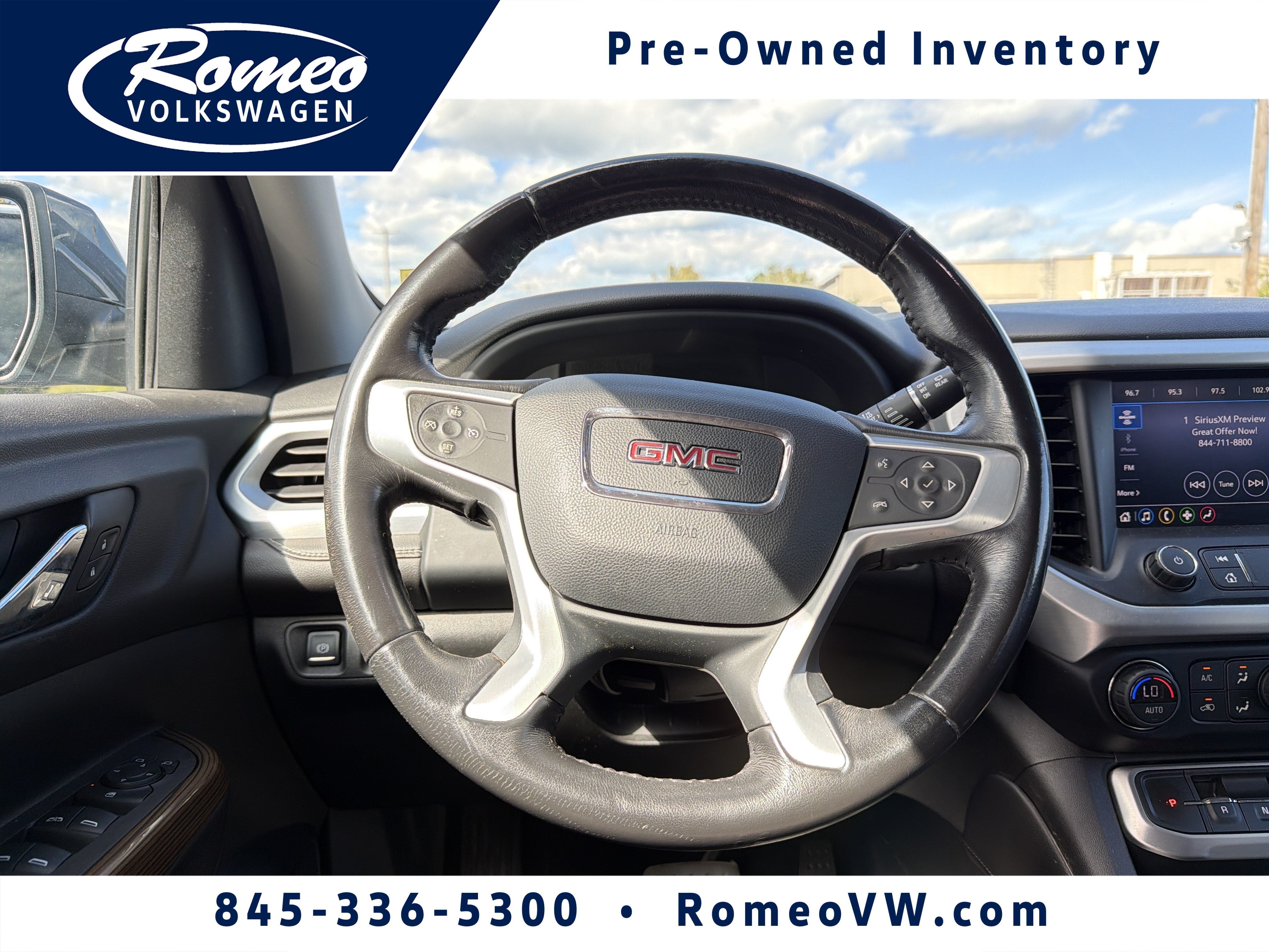 2020 GMC Acadia SLE