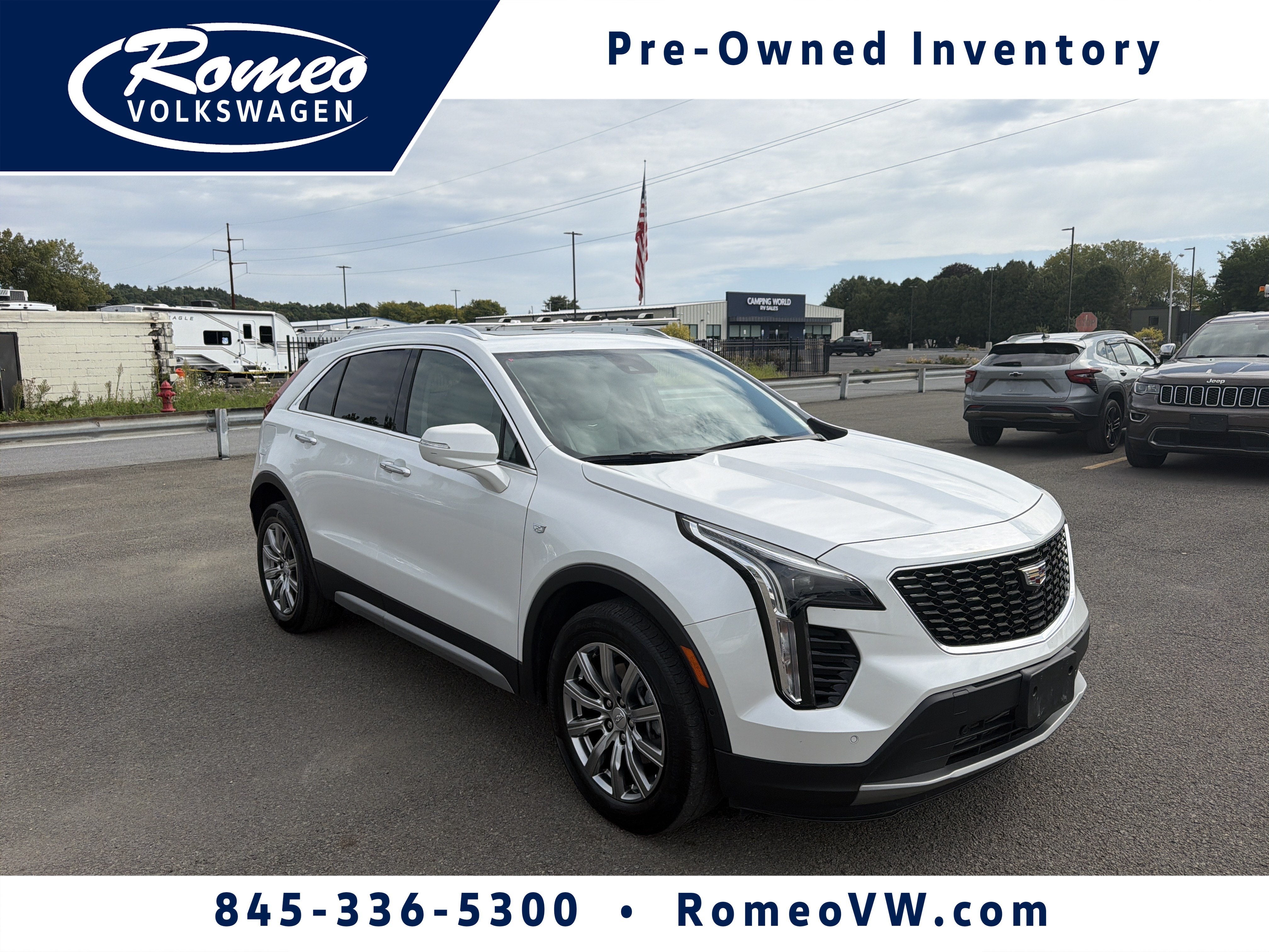 2022 Cadillac XT4 Premium Luxury