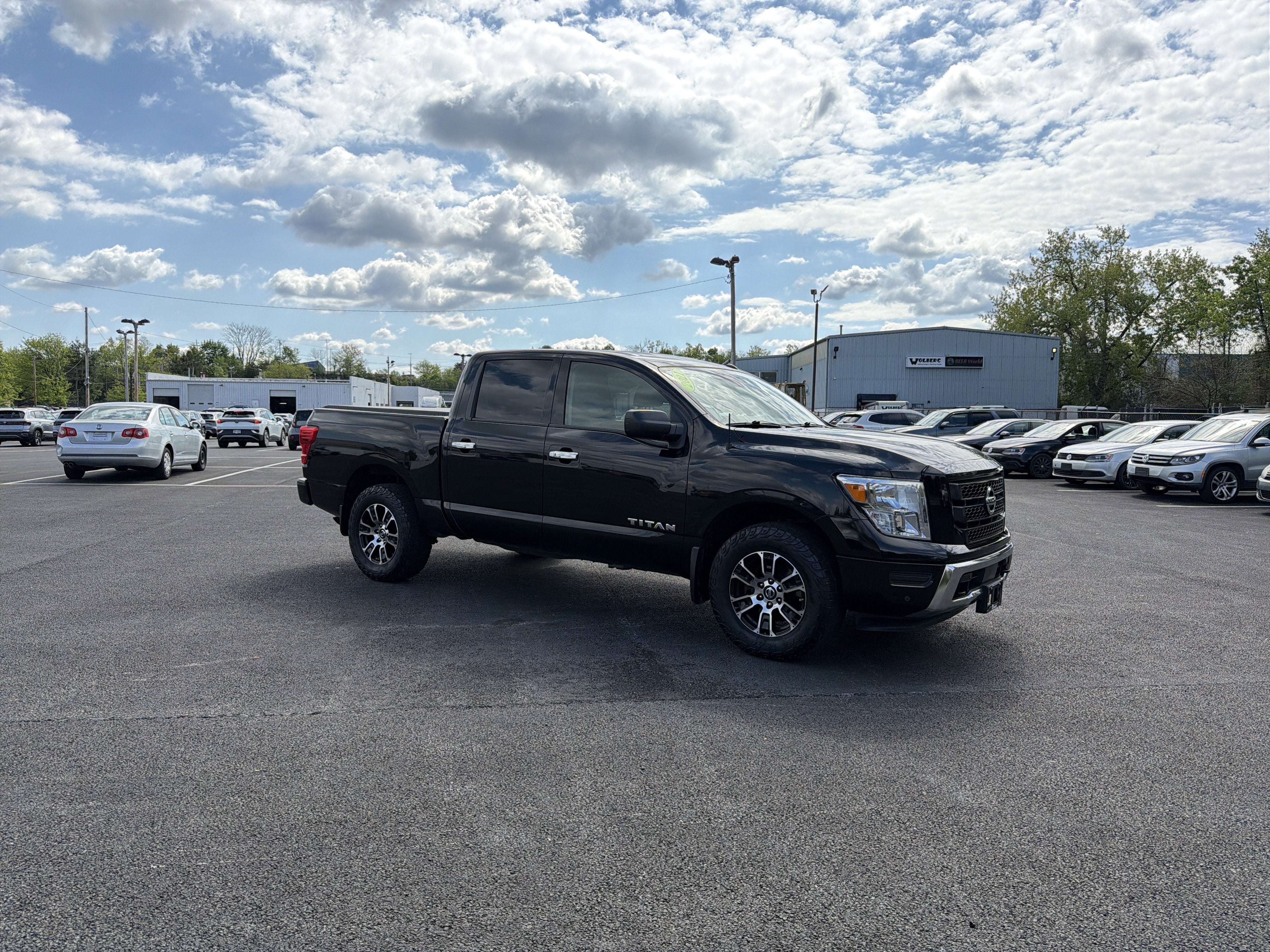 2021 Nissan Titan SV