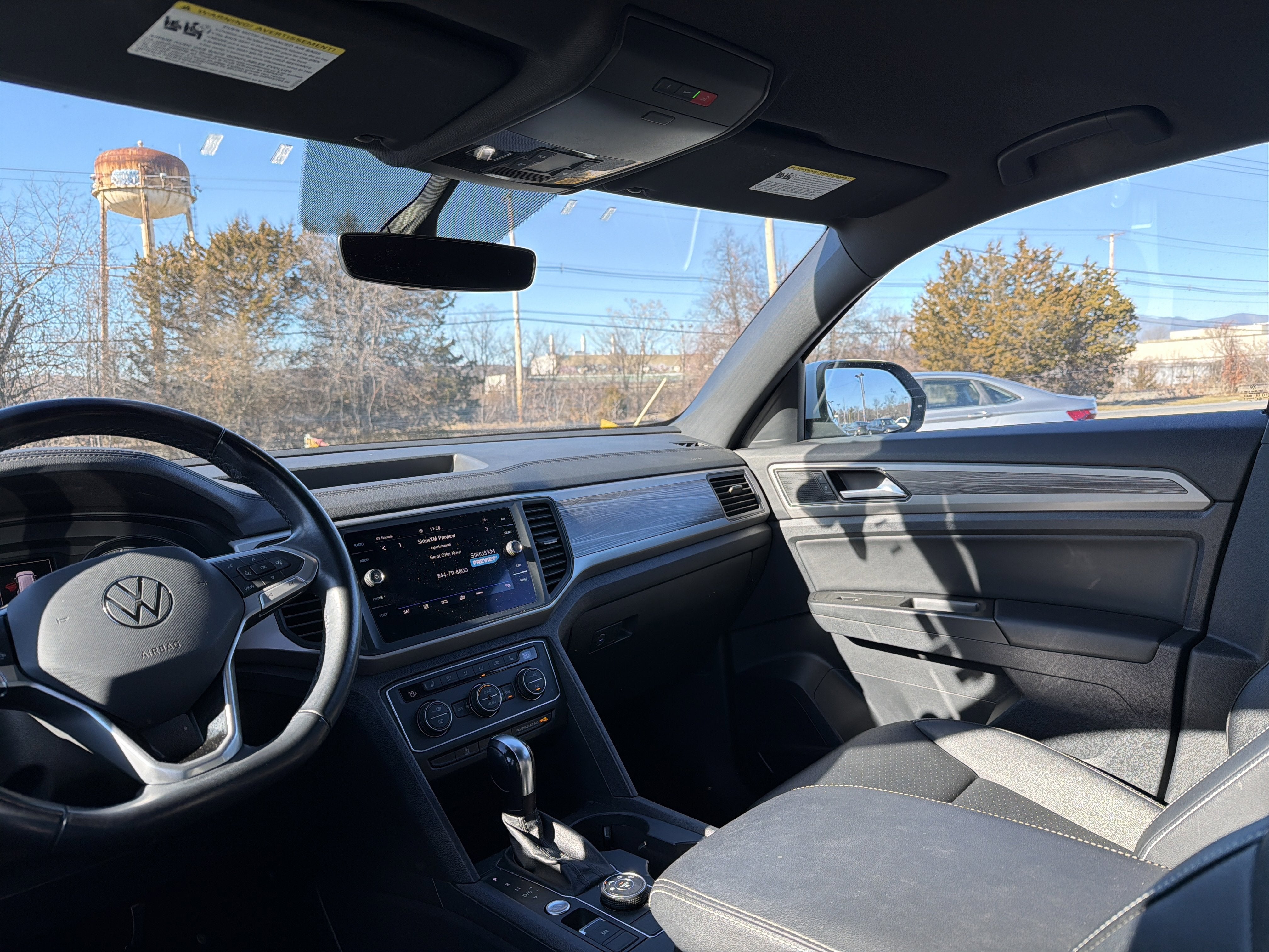 2020 Volkswagen Atlas Cross Sport 2.0T SE 4Motion