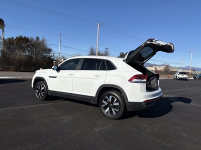 2020 Volkswagen Atlas Cross Sport 2.0T SE 4Motion