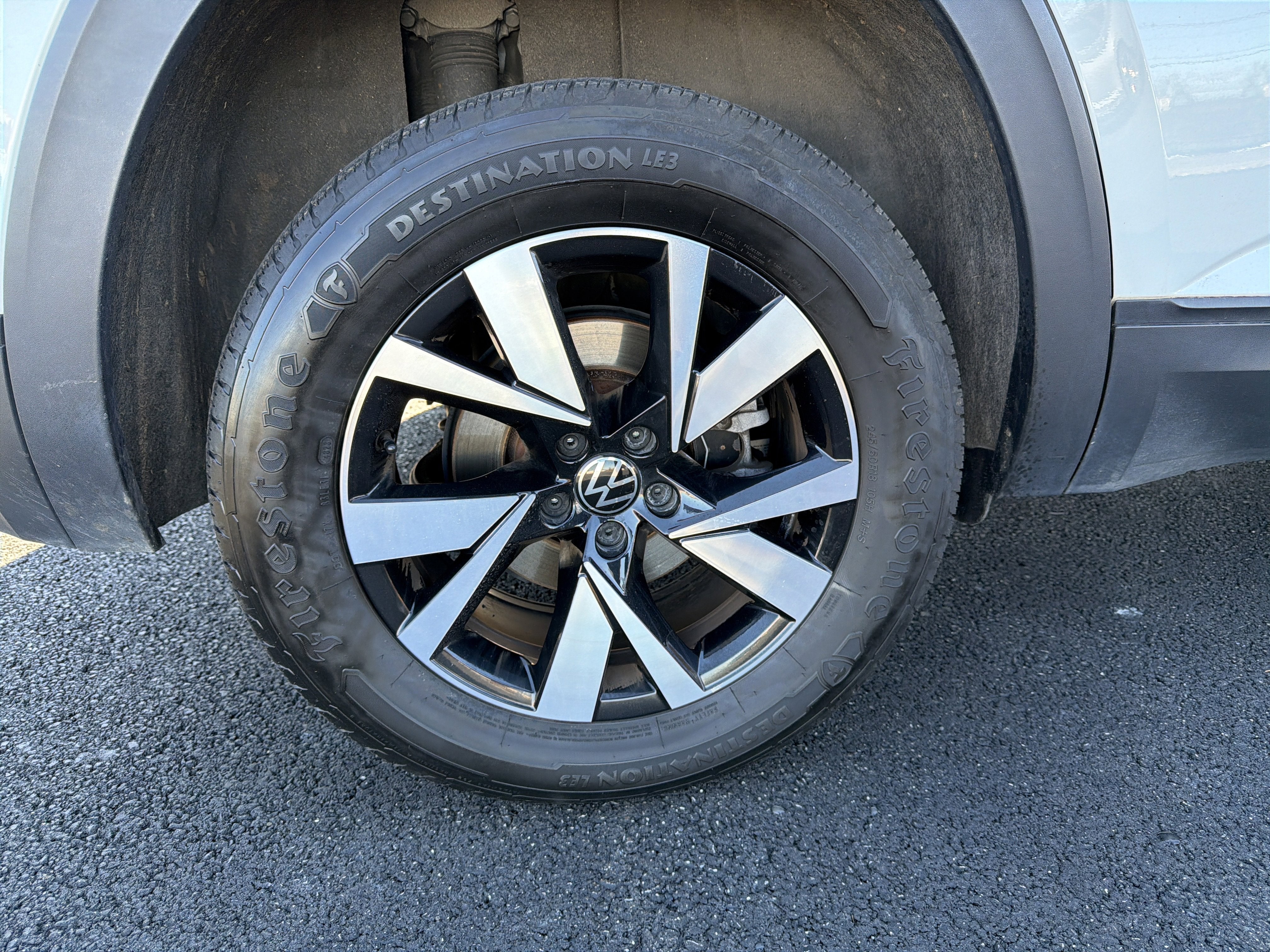 2020 Volkswagen Atlas Cross Sport 2.0T SE 4Motion