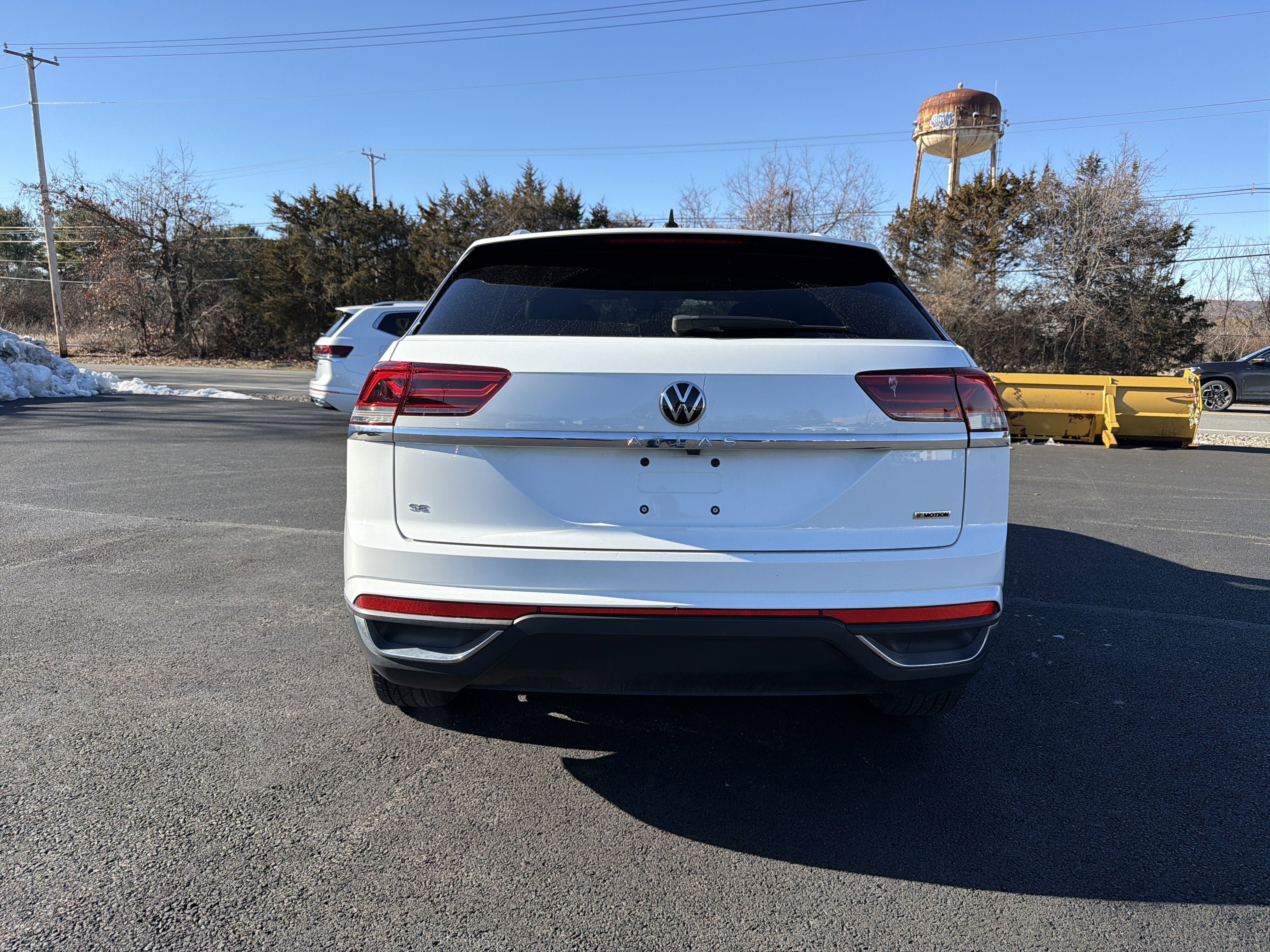 2020 Volkswagen Atlas Cross Sport 2.0T SE 4Motion