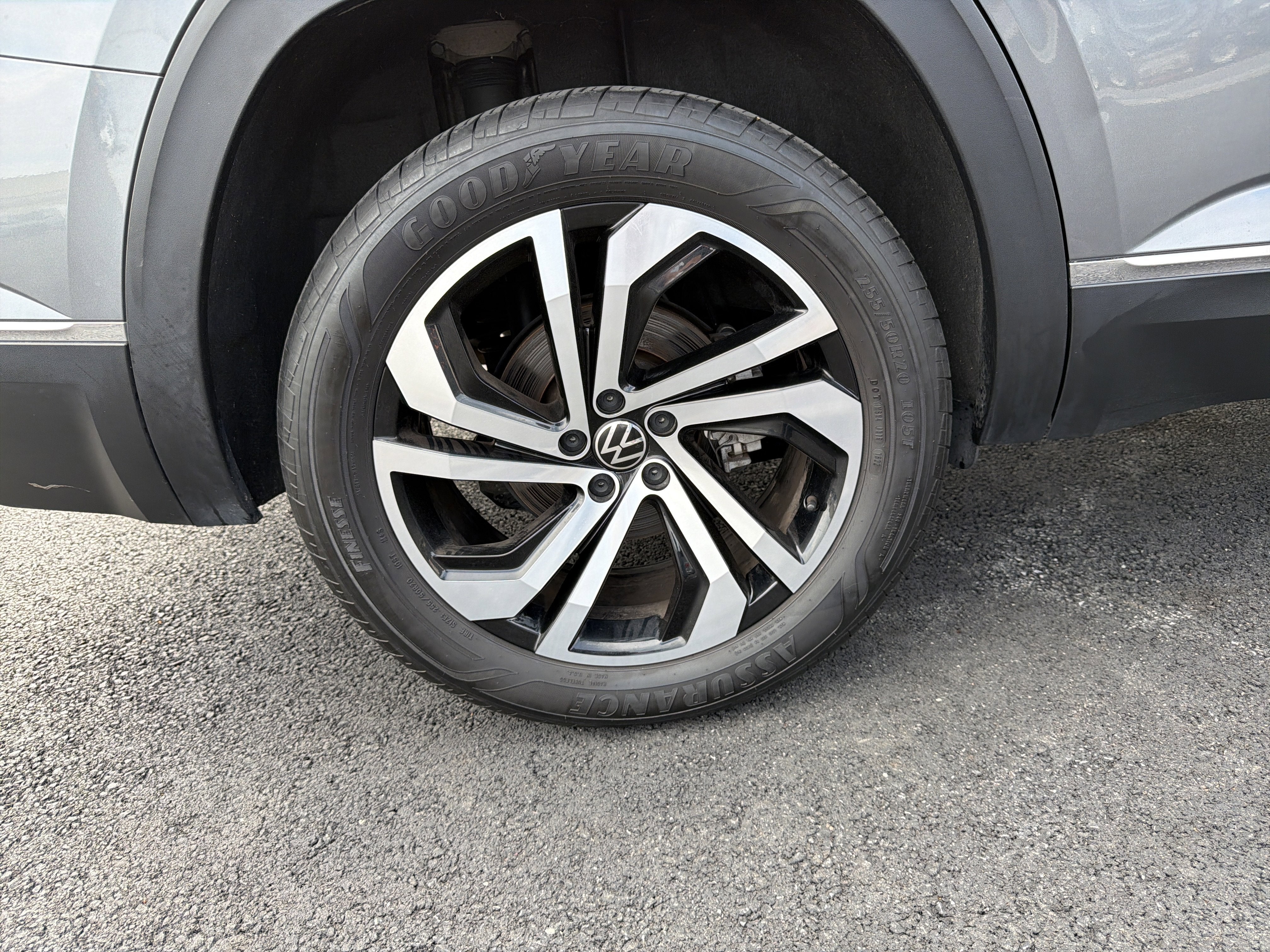 2022 Volkswagen Atlas 2.0T SEL