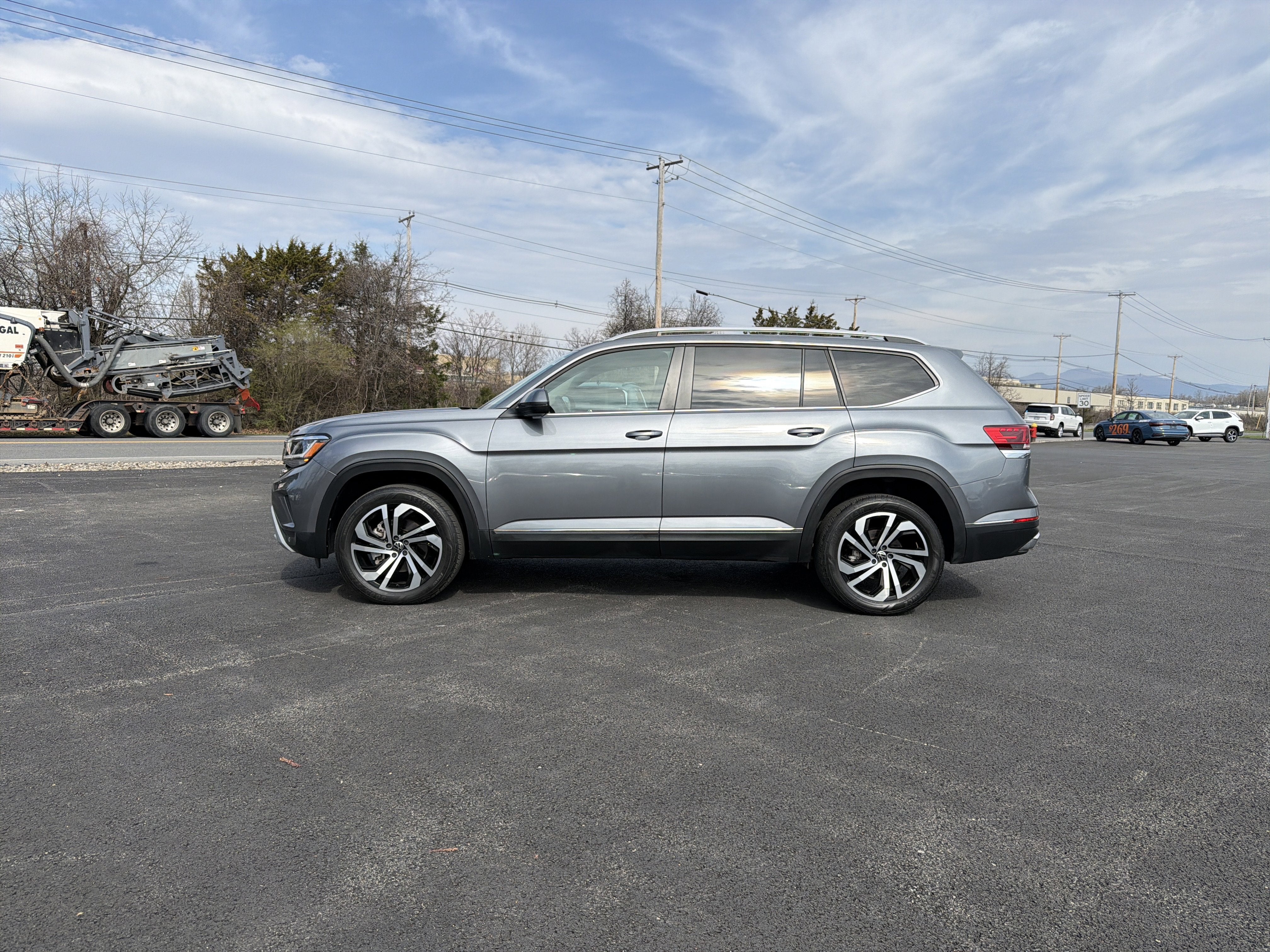 2022 Volkswagen Atlas 2.0T SEL