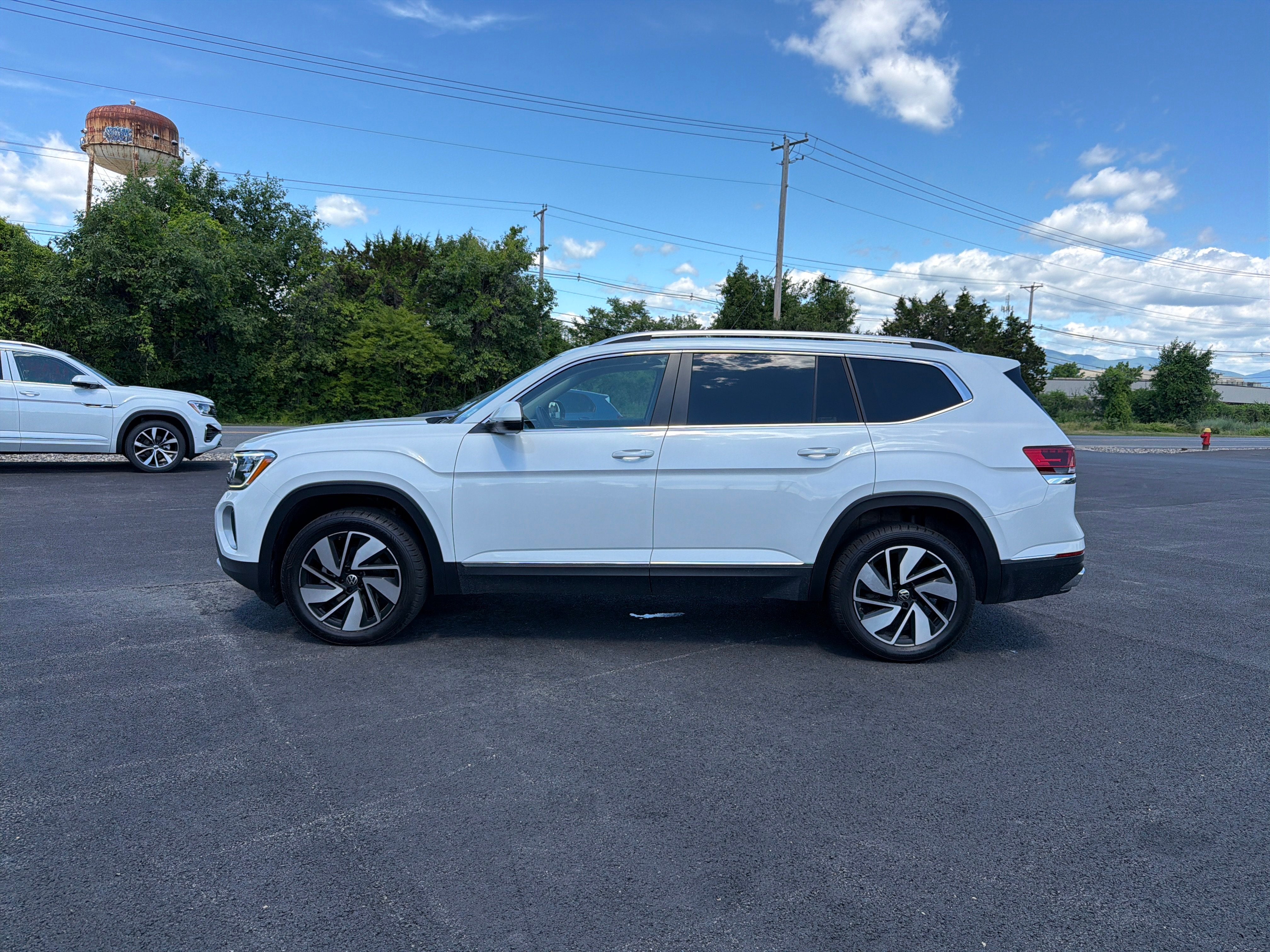 2024 Volkswagen Atlas 2.0T SEL