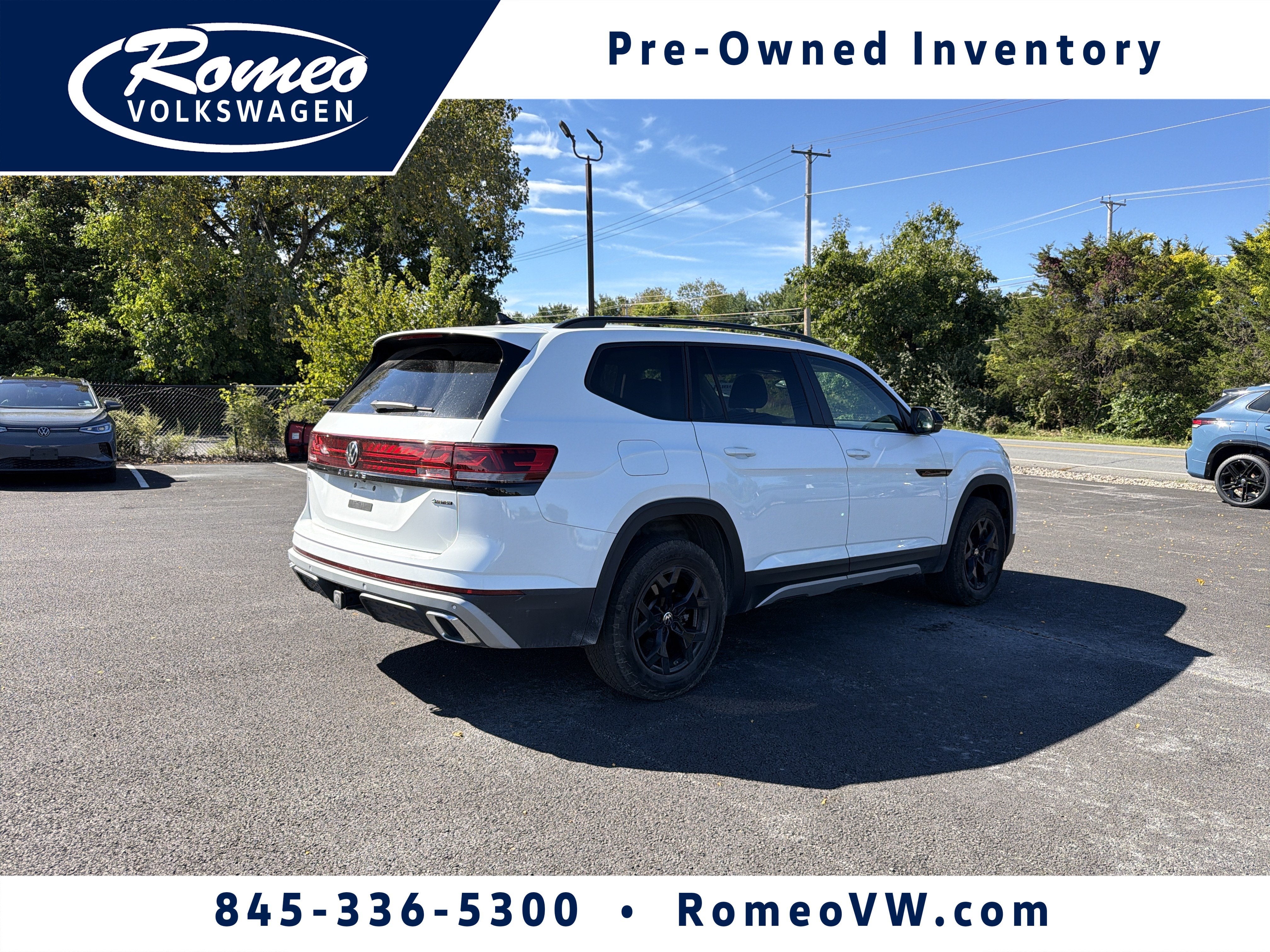 2024 Volkswagen Atlas 2.0T Peak Edition SE w/Technology