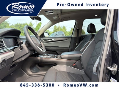 2024 Volkswagen Atlas 2.0T Peak Edition SE w/Technology