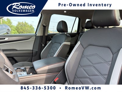 2024 Volkswagen Atlas 2.0T Peak Edition SE w/Technology