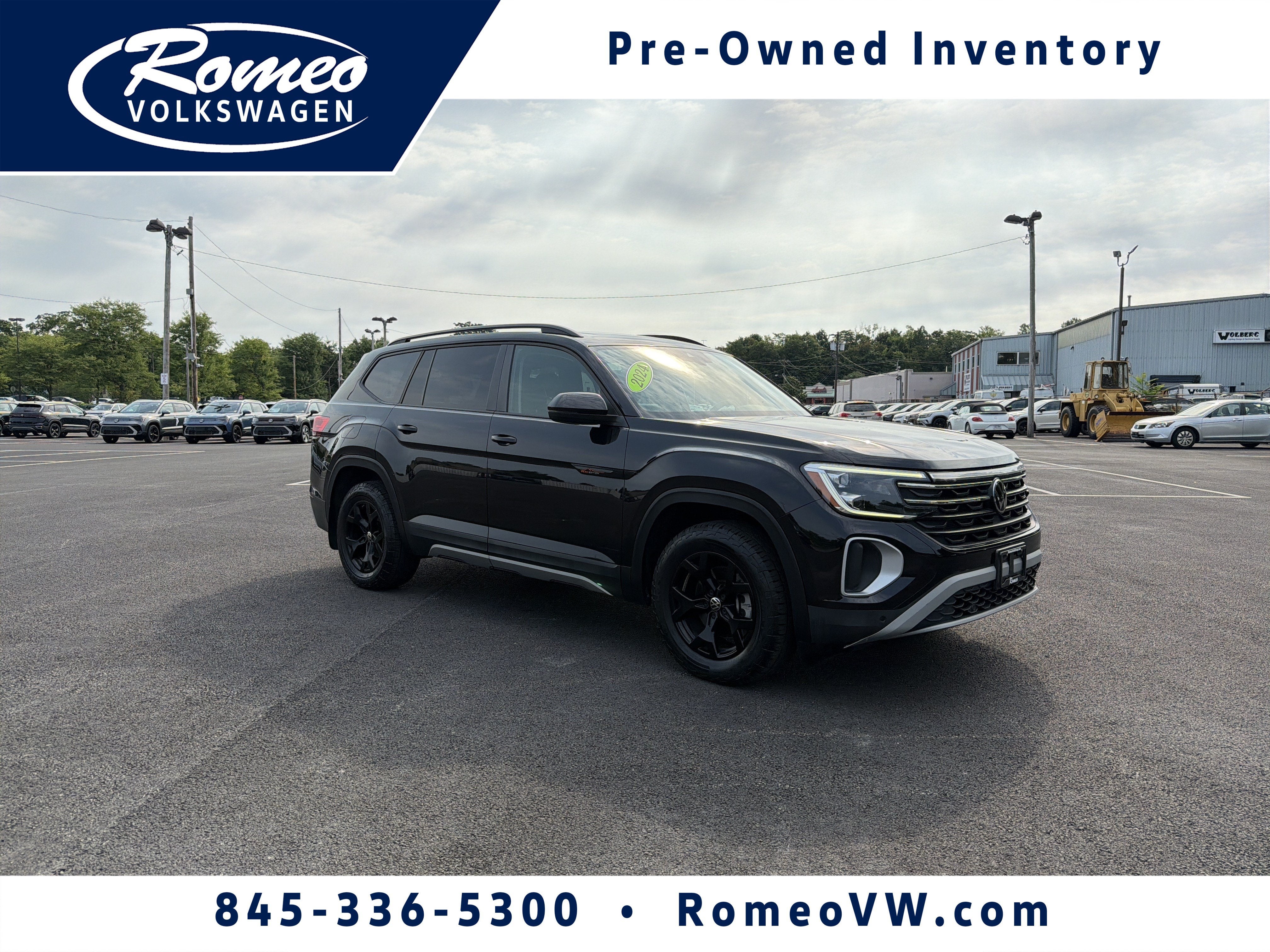 2024 Volkswagen Atlas 2.0T Peak Edition SE w/Technology