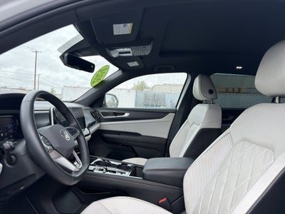 2024 Volkswagen Atlas Cross Sport 2.0T SEL Premium R-Line