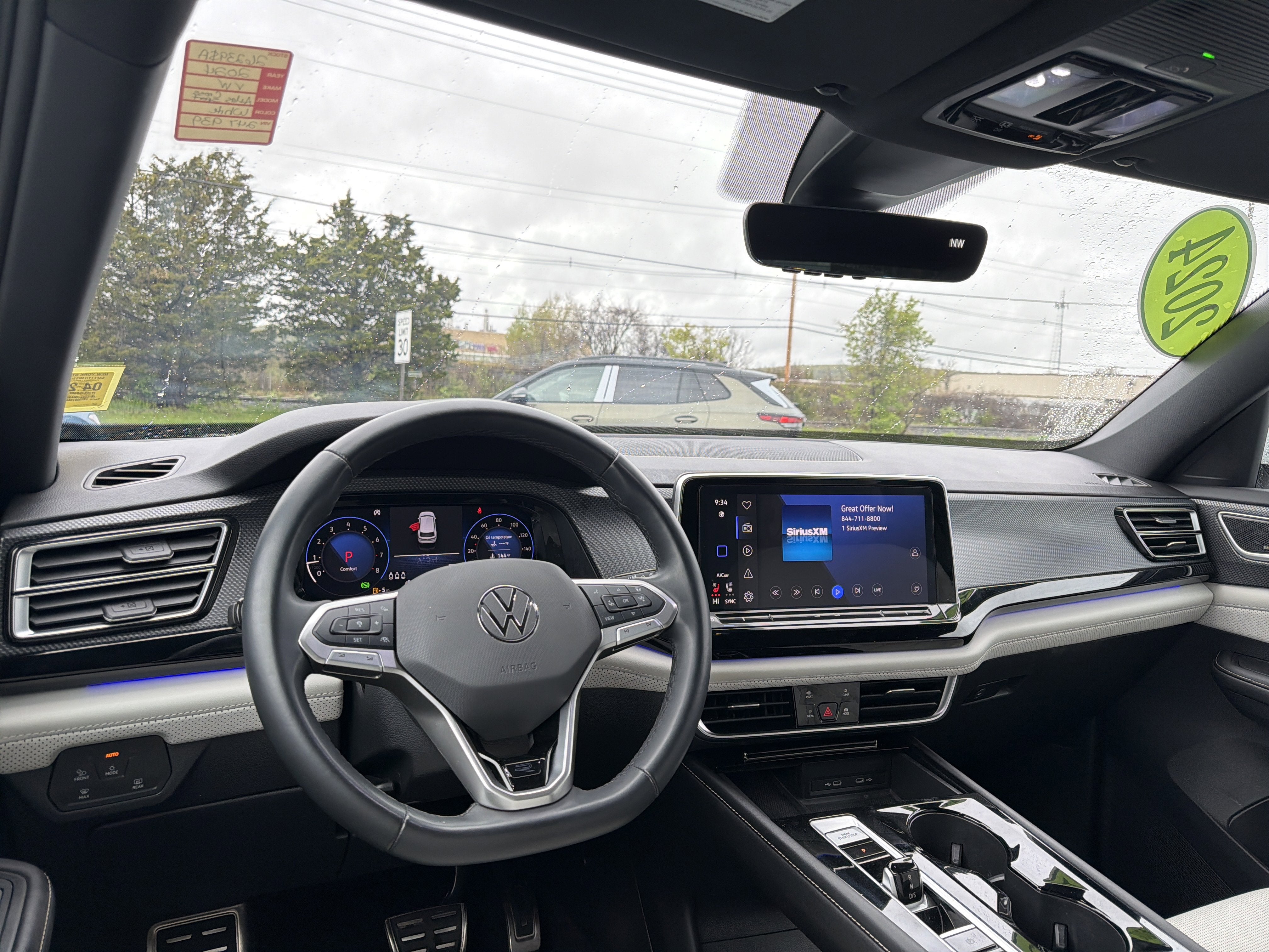 2024 Volkswagen Atlas Cross Sport 2.0T SEL Premium R-Line